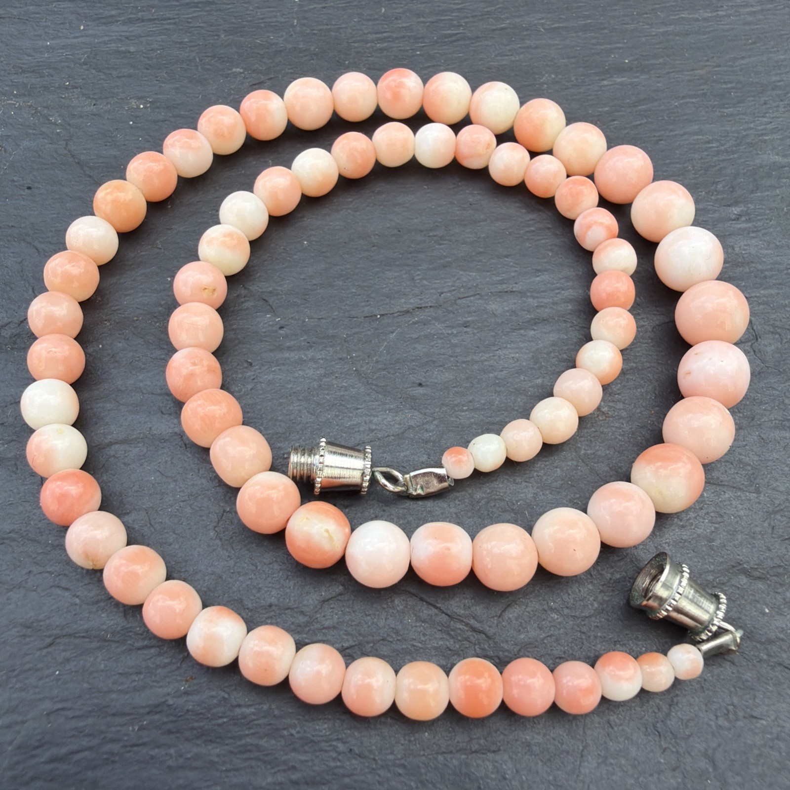 Natural Angel Skin Coral Round Beaded Necklace Vintage 14” 14g CP5 Natural Angel Skin Coral Round Beaded Necklace Vintage 14” 14g CP5