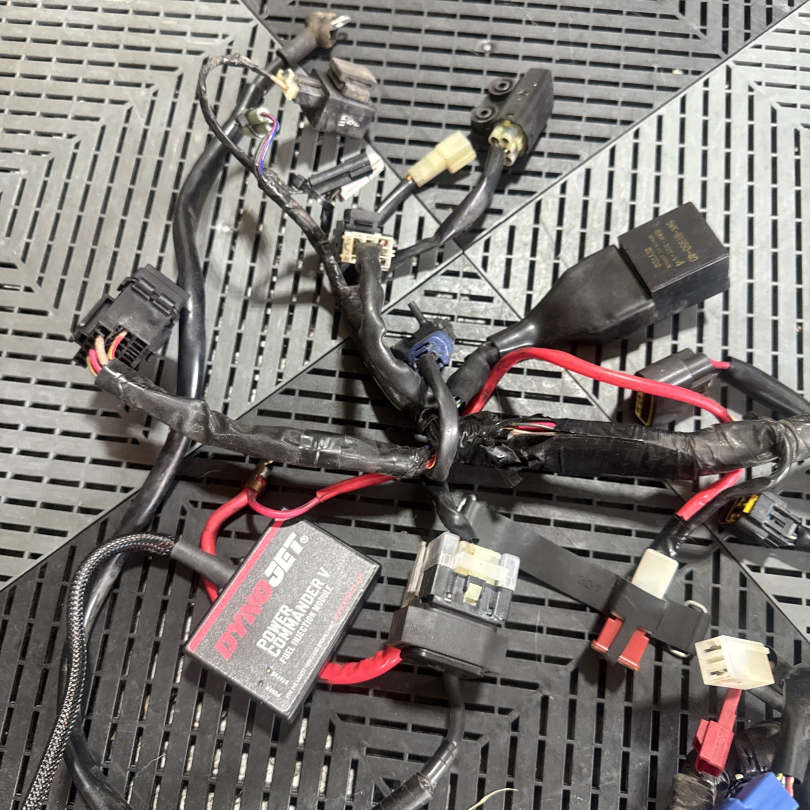 2006-2015 Yamaha Fz1 Fazer Power Comm 5 V USB FI Module - Oem Main Wire Harness 2006-2015 Yamaha Fz1 Fazer Power Comm 5 V USB FI Module - Oem Main Wire Harness