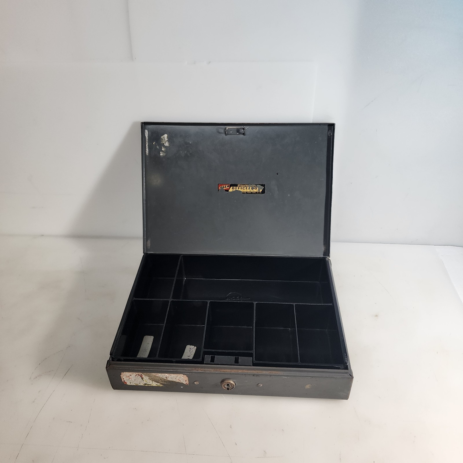 VINTAGE Metal Cash Box Steelmaster Removable Tray 10”x 7”x 2.5” USA No Key VINTAGE Metal Cash Box Steelmaster Removable Tray 10”x 7”x 2.5” USA No Key