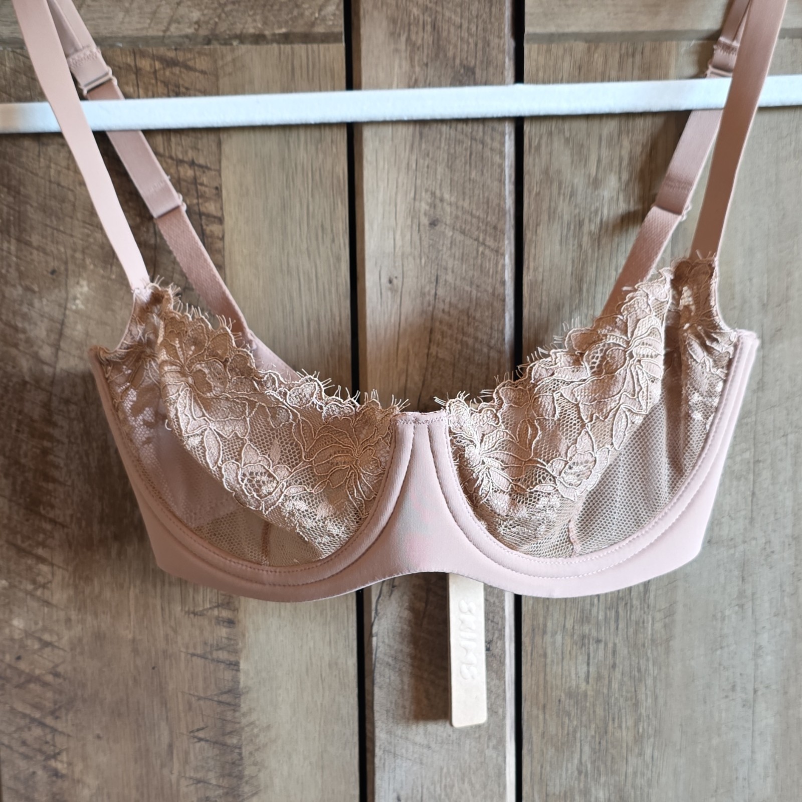 Skims Lace Bra 34D, Color Sienna, Sexy No Padding Skims Lace Bra 34D, Color Sienna, Sexy No Padding