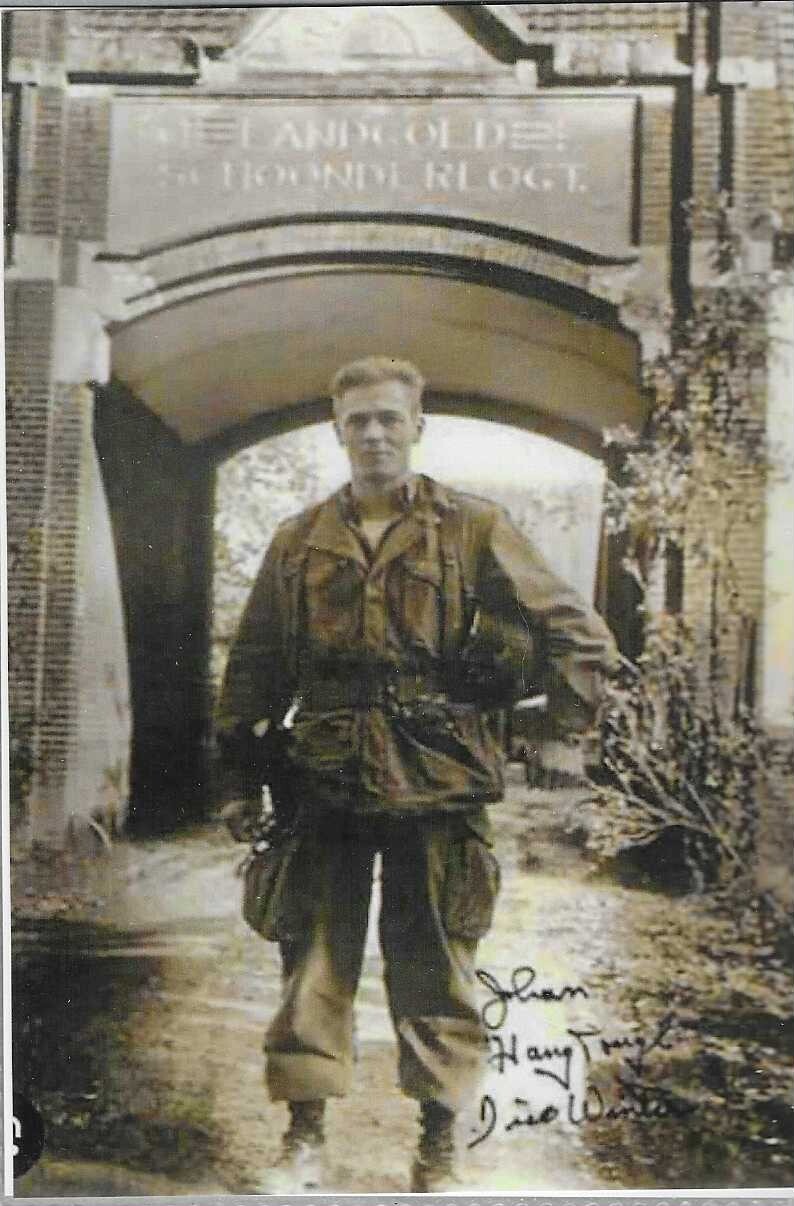 Major Dick Winters of Easy Company 101st Airborne WW2 4x6 #829 Major Dick Winters of Easy Company 101st Airborne WW2 4x6 #829