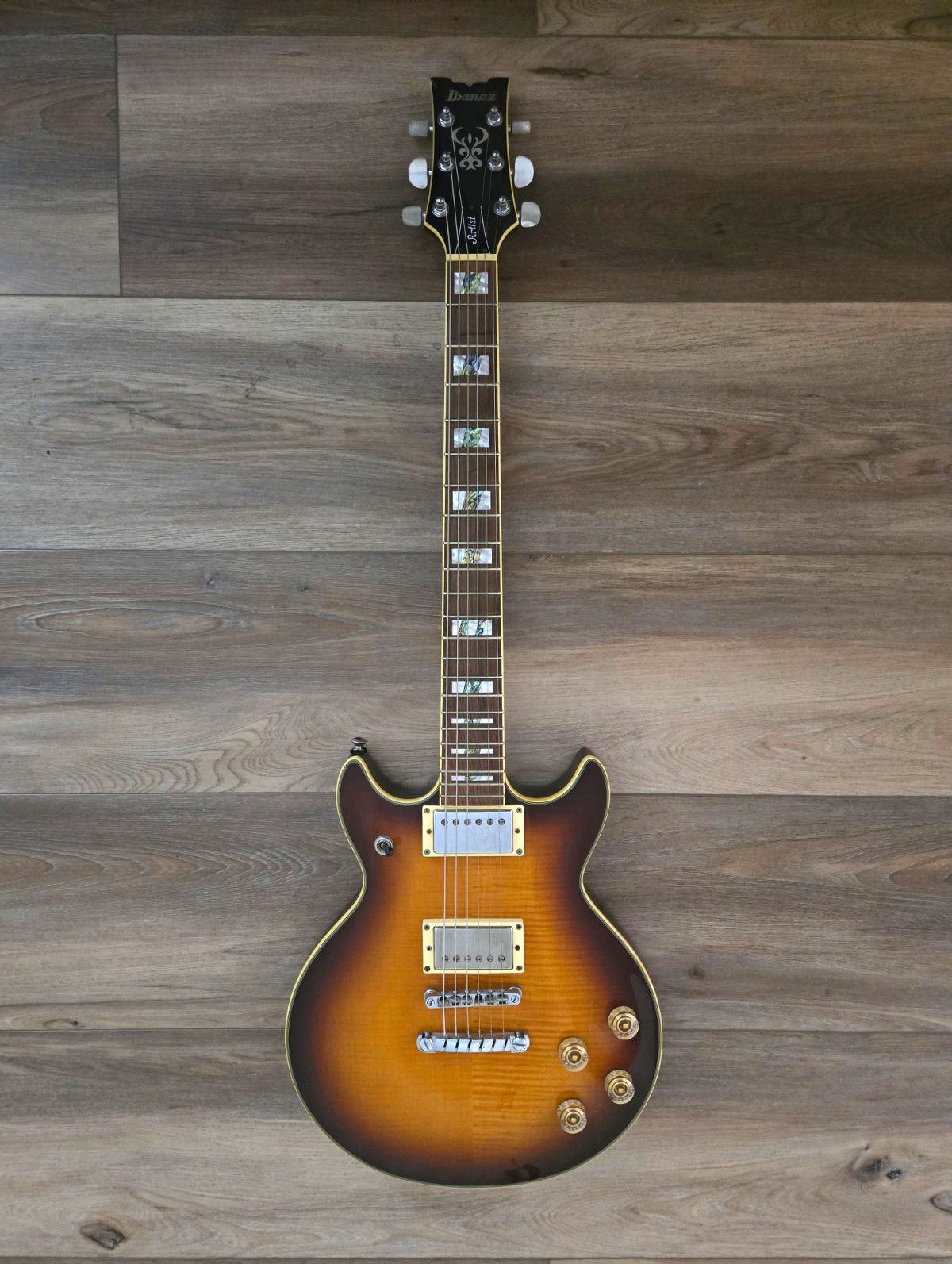Ibanez AR300 Artist Sunburst  Electric Guitar