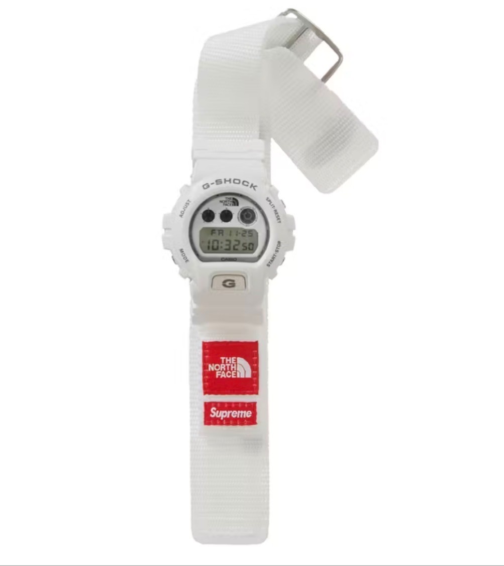 SUPREME x THE NORTH FACE x G-SHOCK DW-6900 - WHITE 🤍 SUPREME x THE NORTH FACE x G-SHOCK DW-6900 - WHITE 🤍