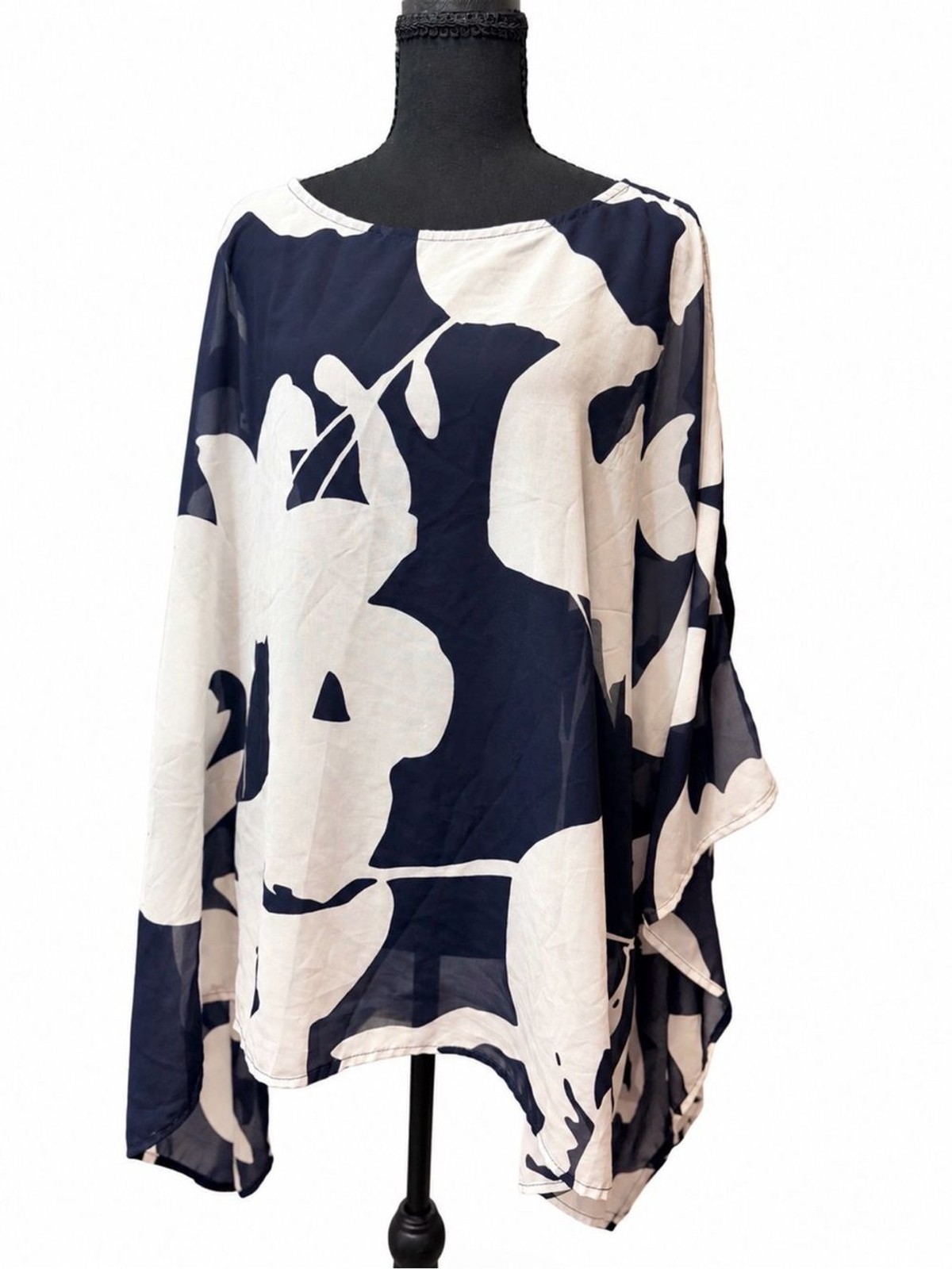 Chico’s L/XL Navy White Abstract Floral Sheer Poncho Tunic Blouse Top Chico’s L/XL Navy White Abstract Floral Sheer Poncho Tunic Blouse Top