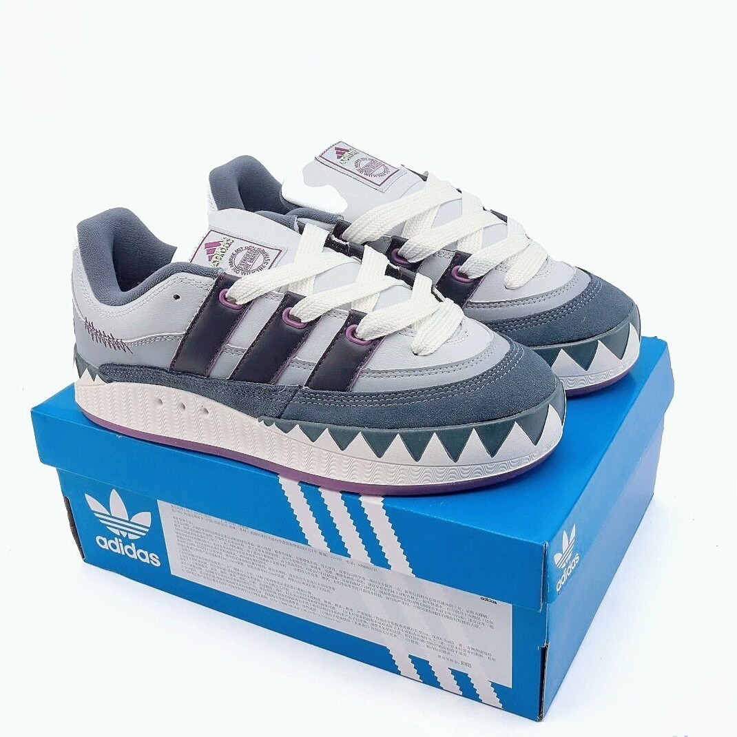 adidas Adimatic Halloween 2024 - IE3917 adidas Adimatic Halloween 2024 - IE3917