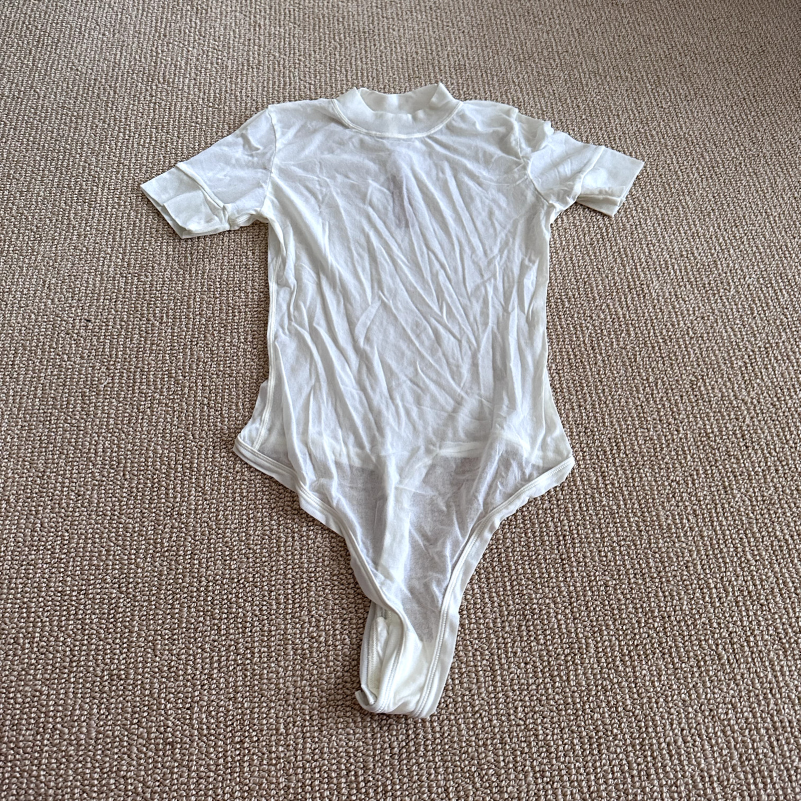 Skims Bone Summer Mesh T-Shirt Bodysuit, Size Large NWT Skims Bone Summer Mesh T-Shirt Bodysuit, Size Large NWT