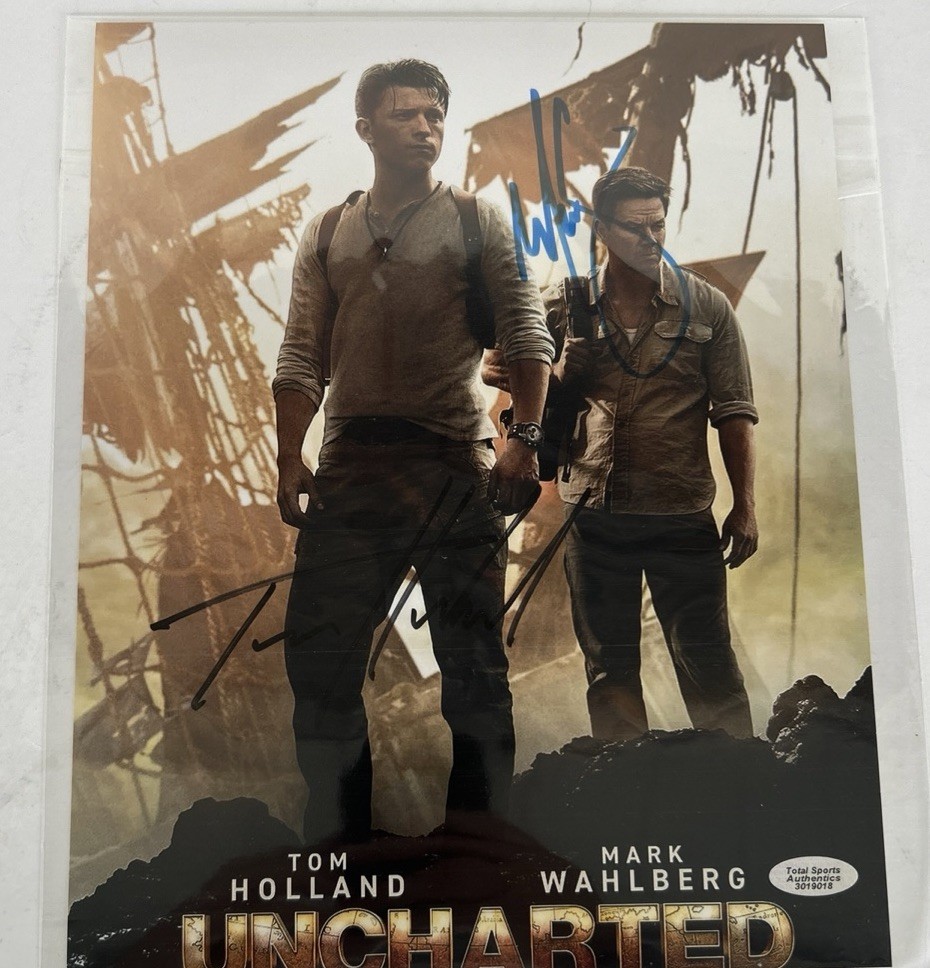 Tom Holland & Mark Wahlberg Signed Uncharted 8x10 Photo Autographed Dual COA