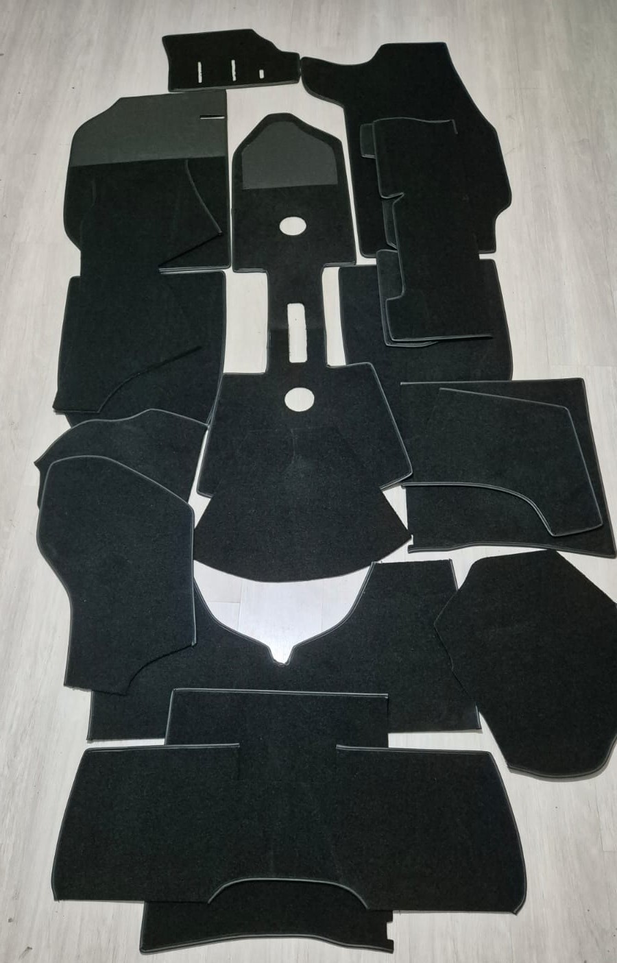 NEW Complete Interior Carpet Porsche 911 912 Coupe  Cabrio Carpet kit 1974 to 85