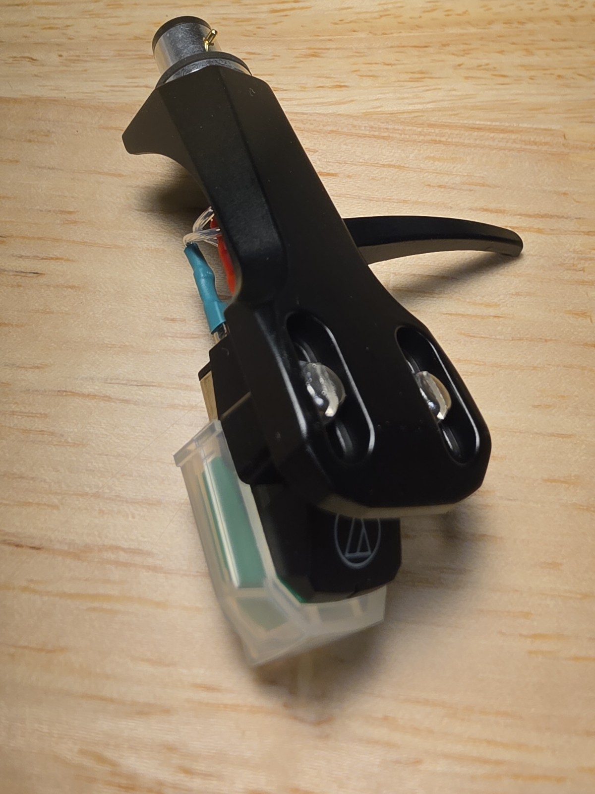 ATVM95E  Cartridge GENUINE Diamond Stylus WITH BLACK AT style Headshell 