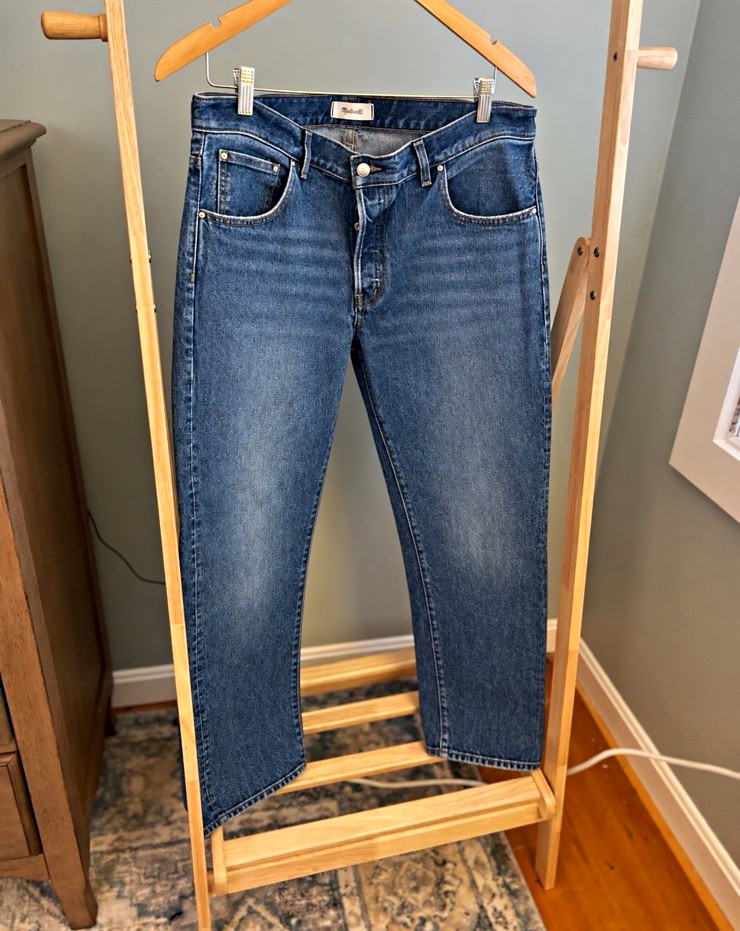 Madewell The Dean Easy Straight Jean in Greendale Wash, size 31.