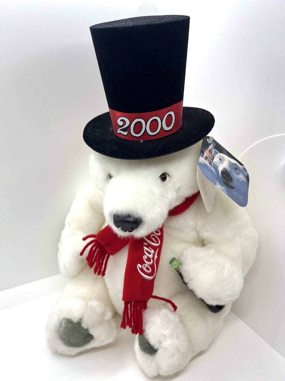 Coca Cola Polar Bear Plush stuffed 2000 Top Hat 14 inch with Tags. MINT 🚨 Coca Cola Polar Bear Plush stuffed 2000 Top Hat 14 inch with Tags. MINT 🚨