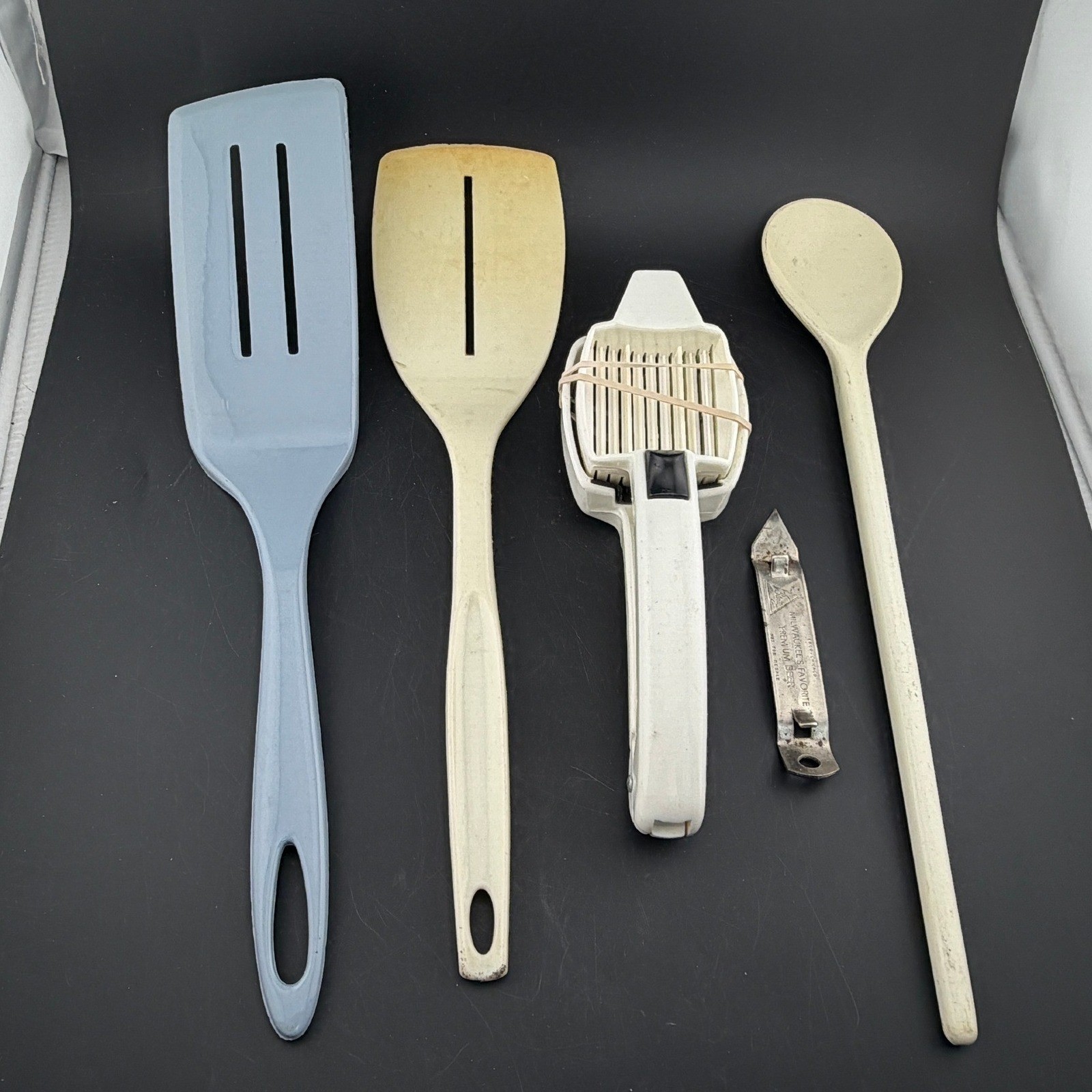 Vintage Kitchen Tool Lot: Spatulas, Spoon, Food Slicer, Blatz Beer Opener Vintage Kitchen Tool Lot: Spatulas, Spoon, Food Slicer, Blatz Beer Opener