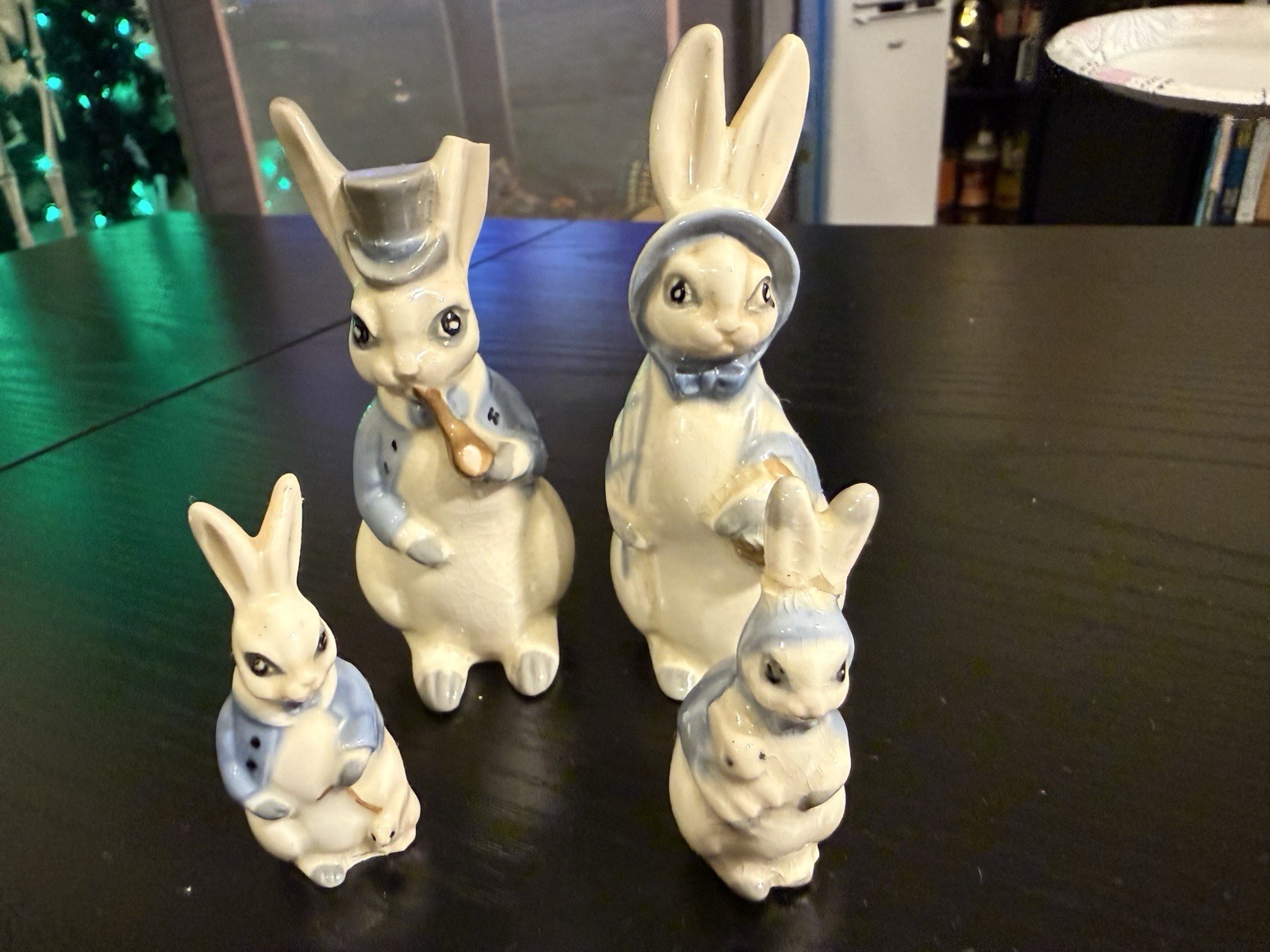 VTG 1940-50’s RARE Wade England Porcelain Rabbit Family figurines AS IS VTG 1940-50’s RARE Wade England Porcelain Rabbit Family figurines AS IS