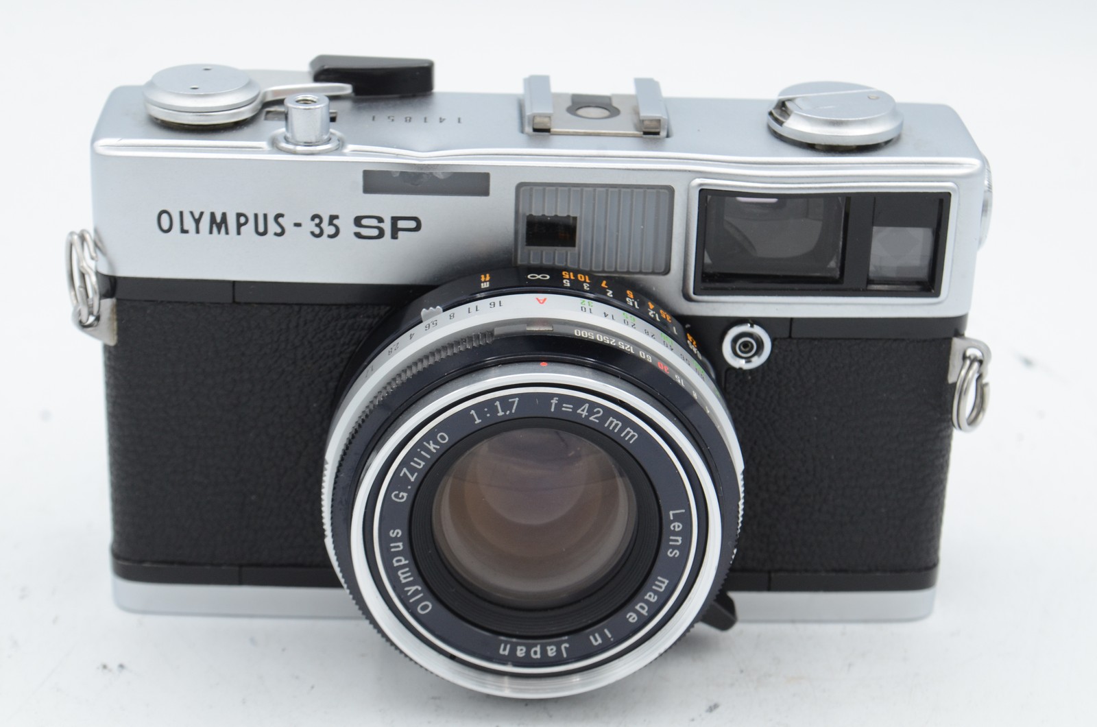 Olympus 35 SP 35mm Film Camera, Chrome with 42mm f/1.7 G. Zuiko Lens