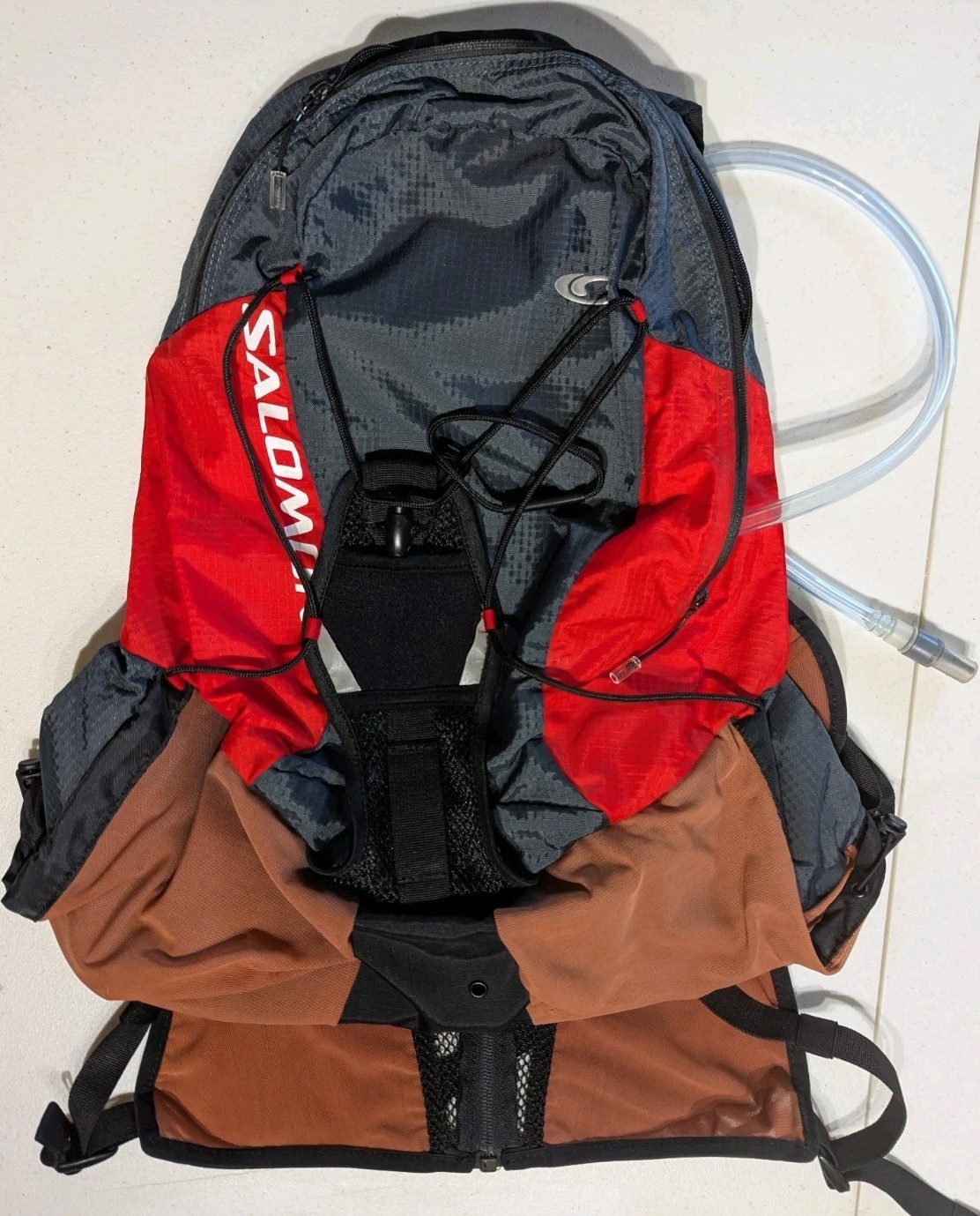 Salomon XA Pro 200 Hydration Pack — Size L/XL — 1.5L Hydration Bladder
