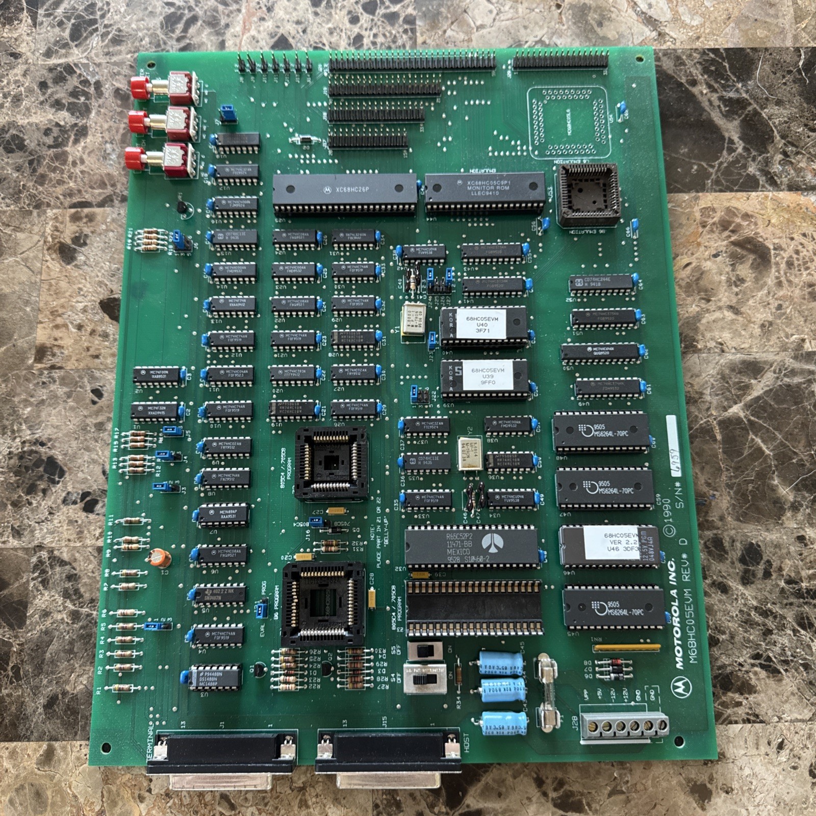Motorola M68HC05EVM Evaluation System Board
