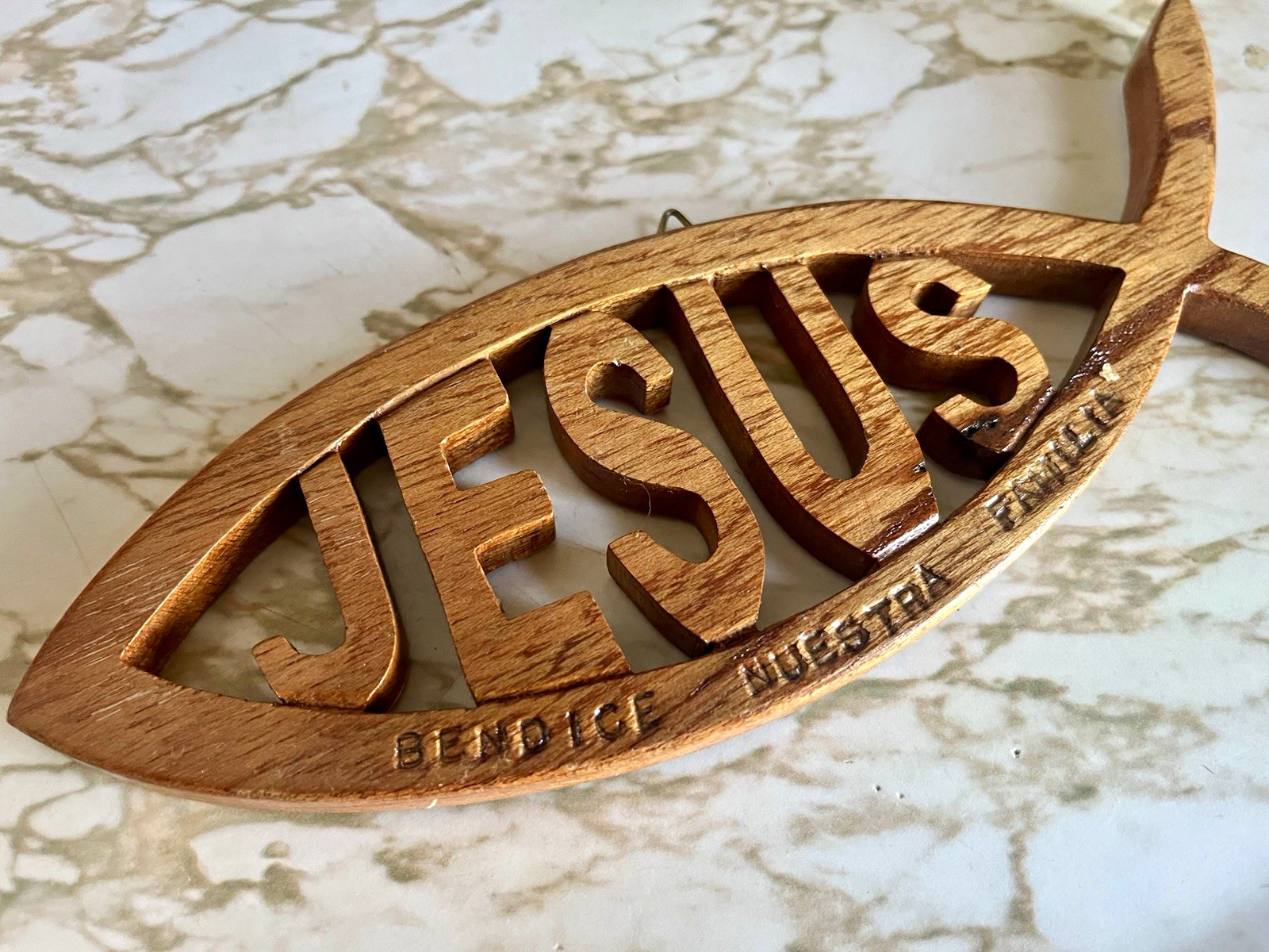 Vintage Hand Carved Jesus Fish Wall Hanging Plaque “Bendice Nuestra Familia” Vintage Hand Carved Jesus Fish Wall Hanging Plaque “Bendice Nuestra Familia”