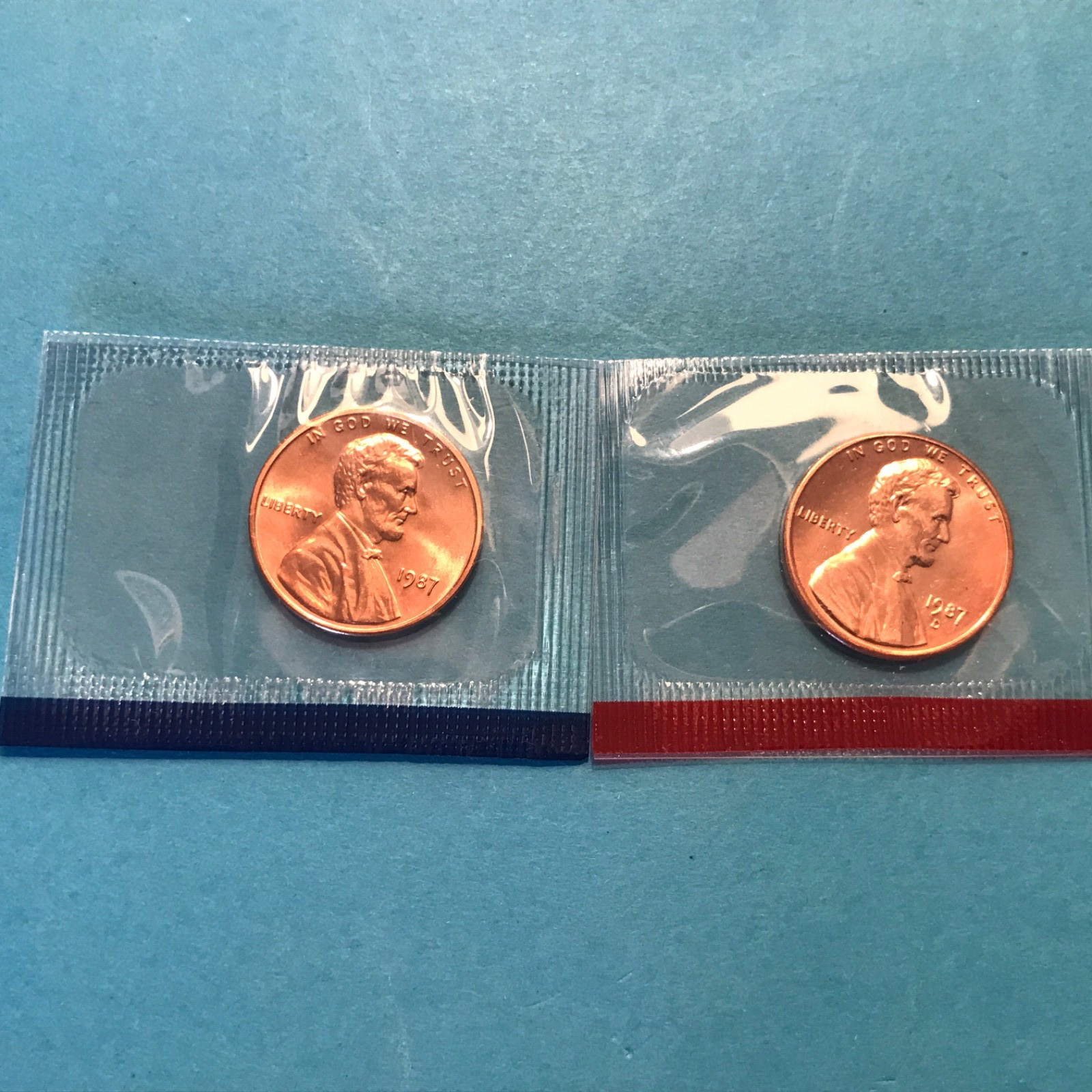 1987 P&D Lincoln Cent Unc in Mint Cello. 1987 P&D Lincoln Cent Unc in Mint Cello.
