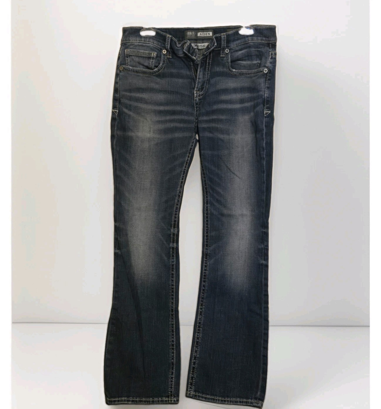 BKE Aiden Bootleg Bootcut Jeans Mens 32x30 32R Buckle Dark Wash Stitched Pockets BKE Aiden Bootleg Bootcut Jeans Mens 32x30 32R Buckle Dark Wash Stitched Pockets