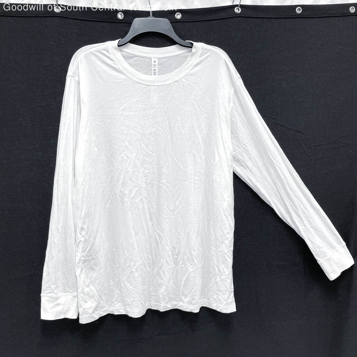 Wmns LULULEMON Solid White All Yours Long Sleeve Basic Crew Neck Tee Shirt Sz 10 Wmns LULULEMON Solid White All Yours Long Sleeve Basic Crew Neck Tee Shirt Sz 10