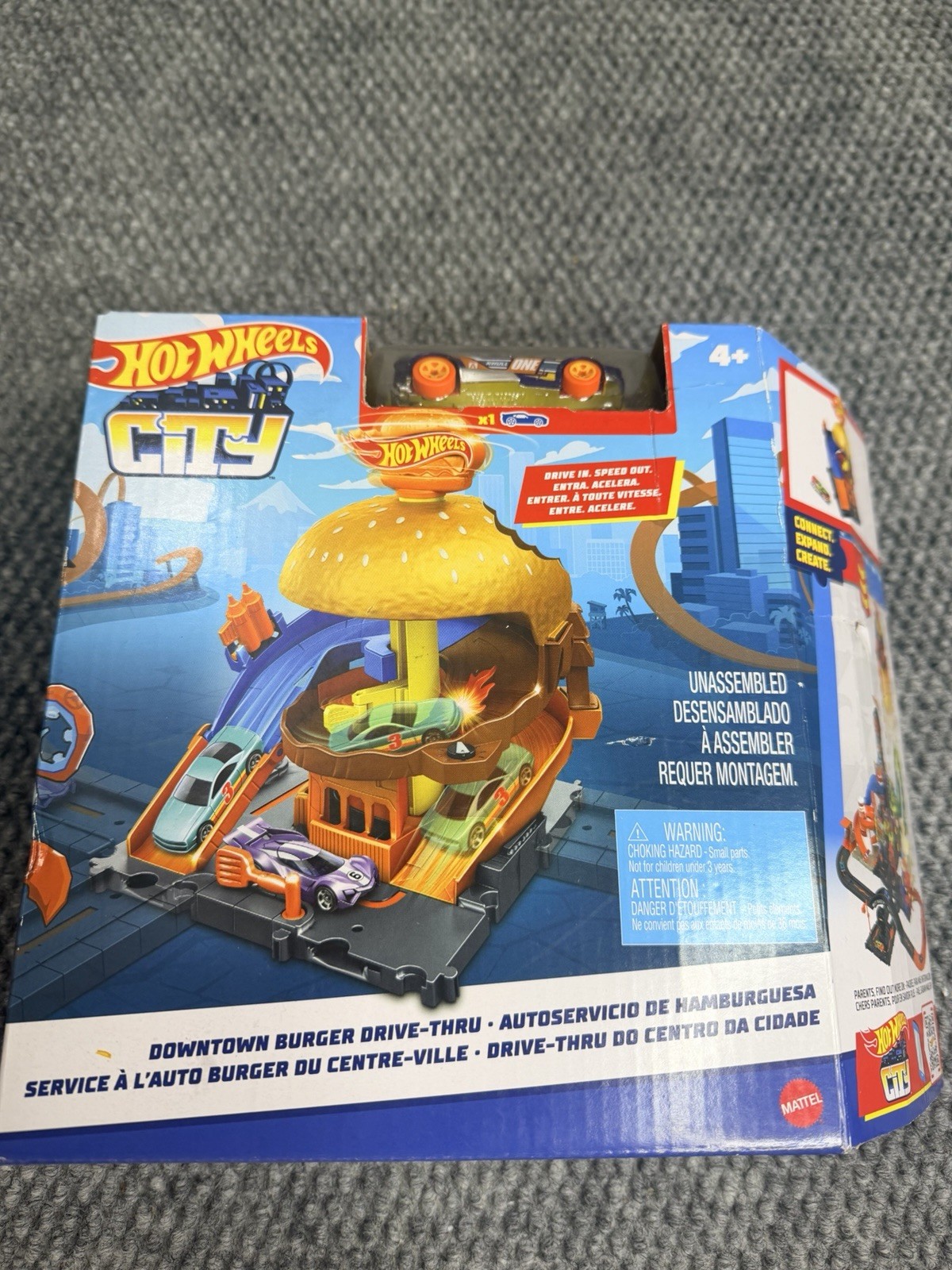 Hot Wheels City Downtown Burger Drive Thru Hot Wheels City Downtown Burger Drive Thru