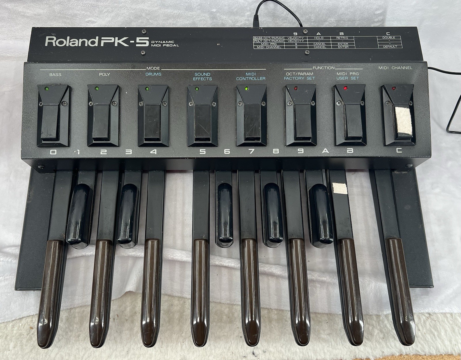 Roland PK-5 Dynamic MIDI Pedal Foot Controller 13-Key Bass Pedals Vintage Tested