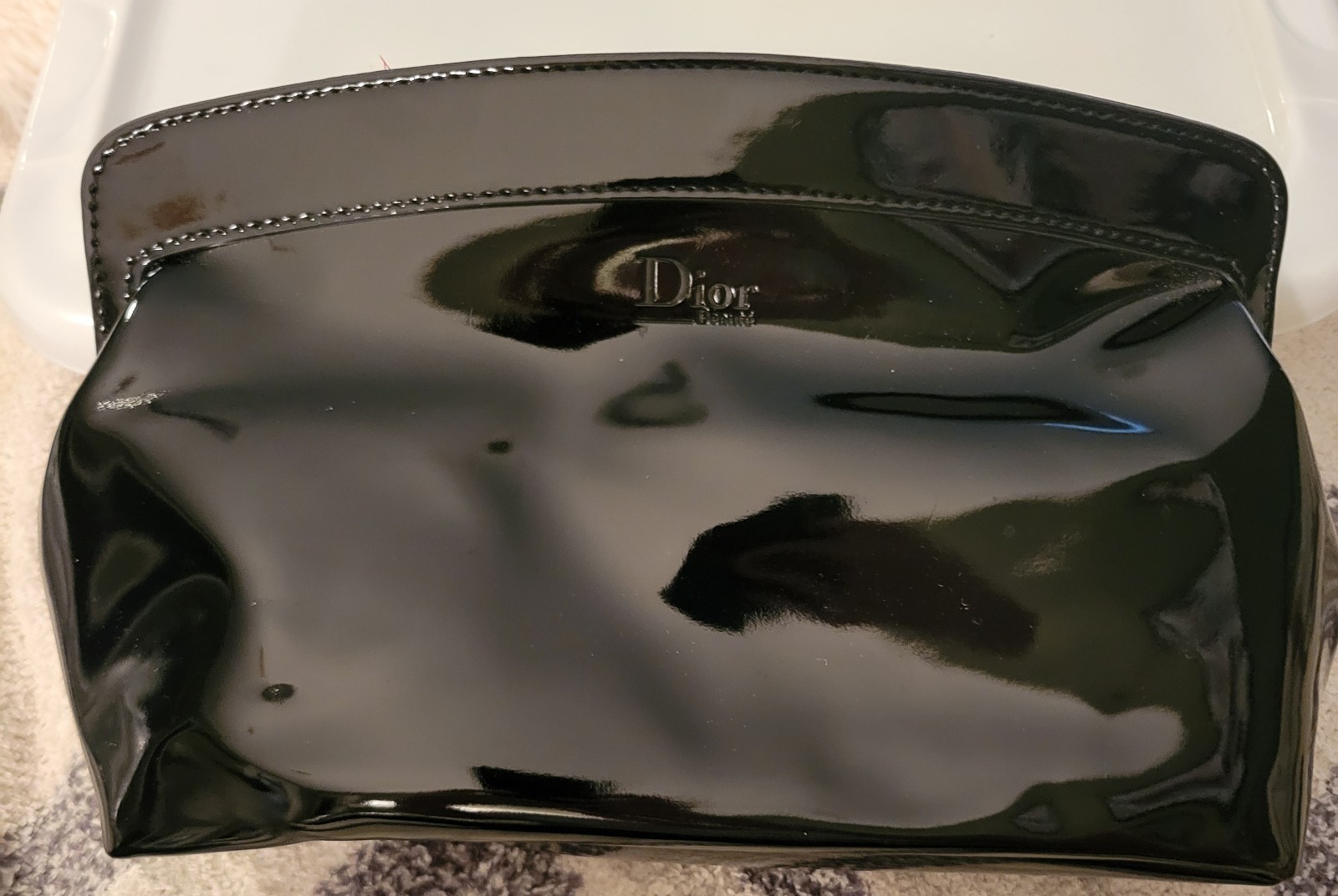 Dior Dior Beaute Black Patent Makeup Bag/clutch Red Lining W/ Mirror Dior Dior Beaute Black Patent Makeup Bag/clutch Red Lining W/ Mirror