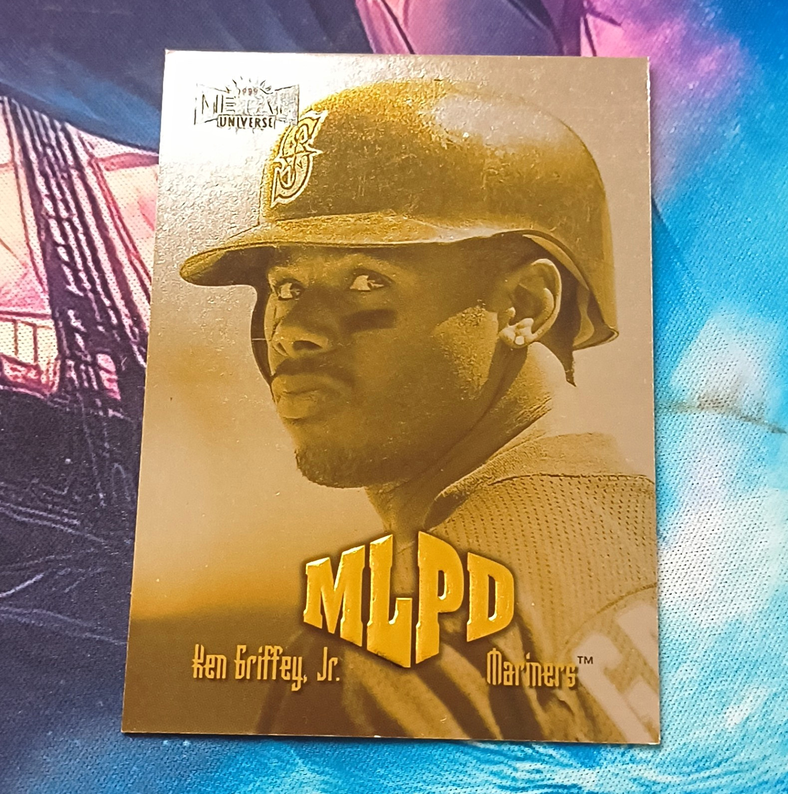 Fleer/SkyBox 1998 Metal Universe - Ken Griffey Jr Seattle Mariners MLPD #273 Fleer/SkyBox 1998 Metal Universe - Ken Griffey Jr Seattle Mariners MLPD #273