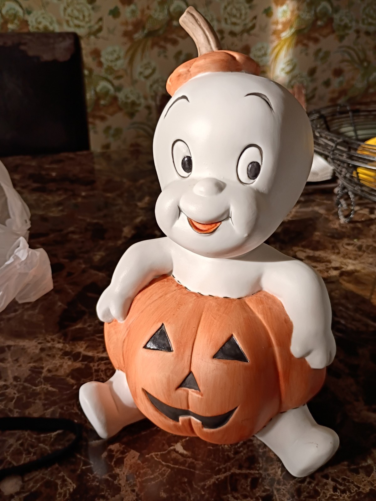 Vintage 1986 Casper The Friendly Ghost Pumpkin Porcelain Night Light READ Vintage 1986 Casper The Friendly Ghost Pumpkin Porcelain Night Light READ
