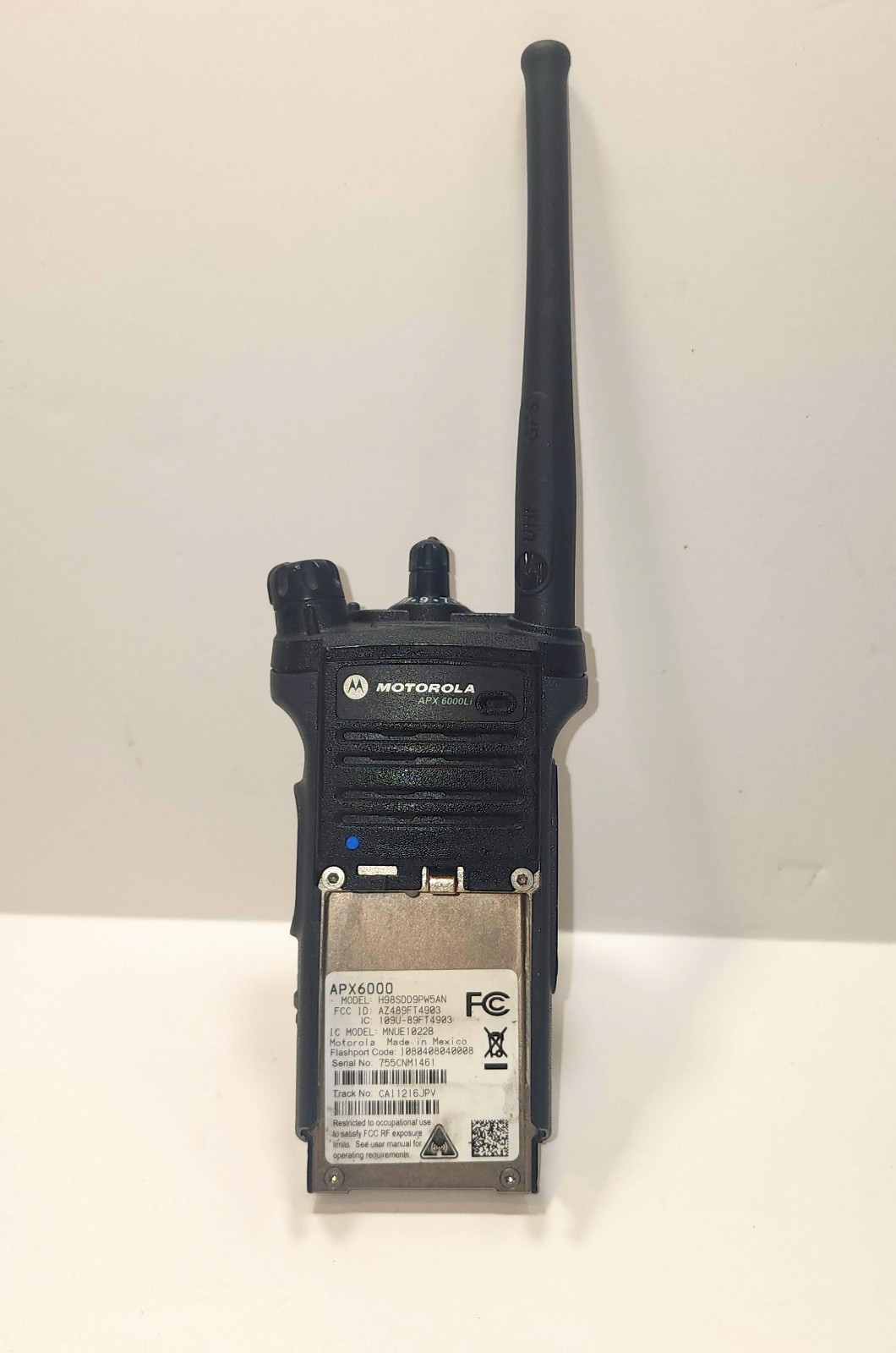 TESTED Motorola APX 6000 UHF R2  Radio 450-520 MHz P25 PHASE I and II TDMA AES
