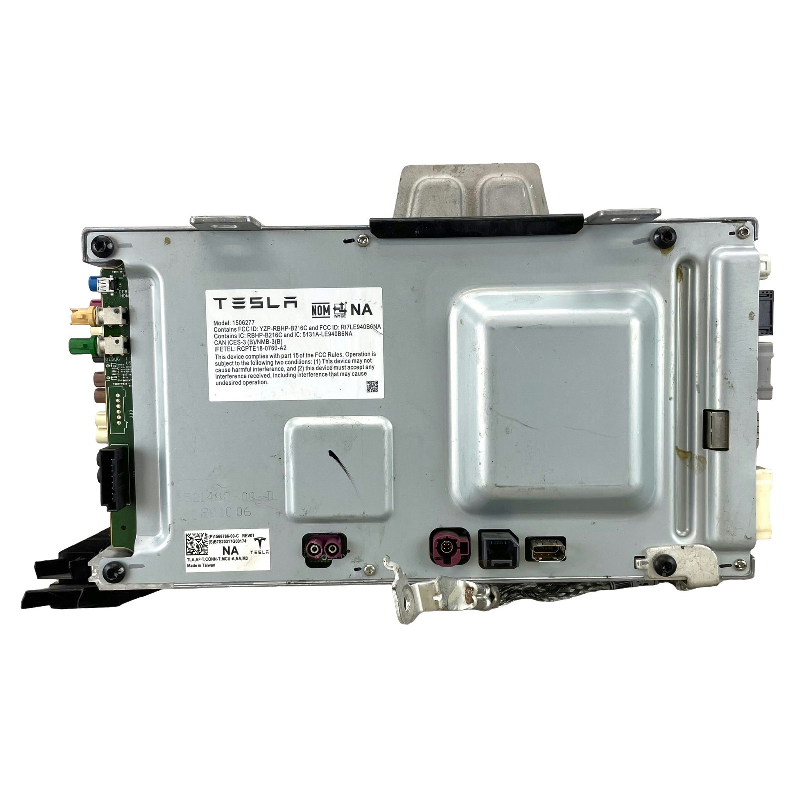 OEM 2021-2023 Tesla Model 3 Car Media Computer Control Module 1566786-00-C Used