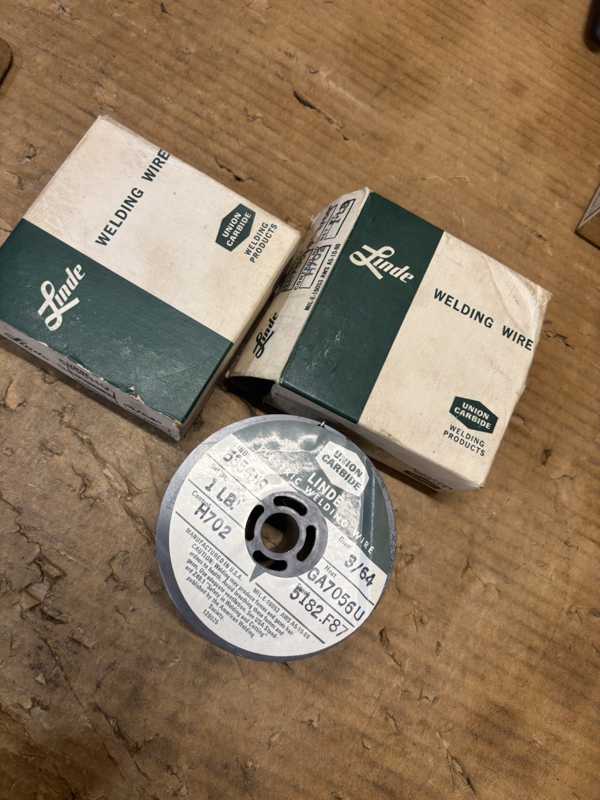 Qty -2 Union Carbide Linde Electric Welding Wire - # 5356 HQ - 1 LB DIA. 3/64 Qty -2 Union Carbide Linde Electric Welding Wire - # 5356 HQ - 1 LB DIA. 3/64