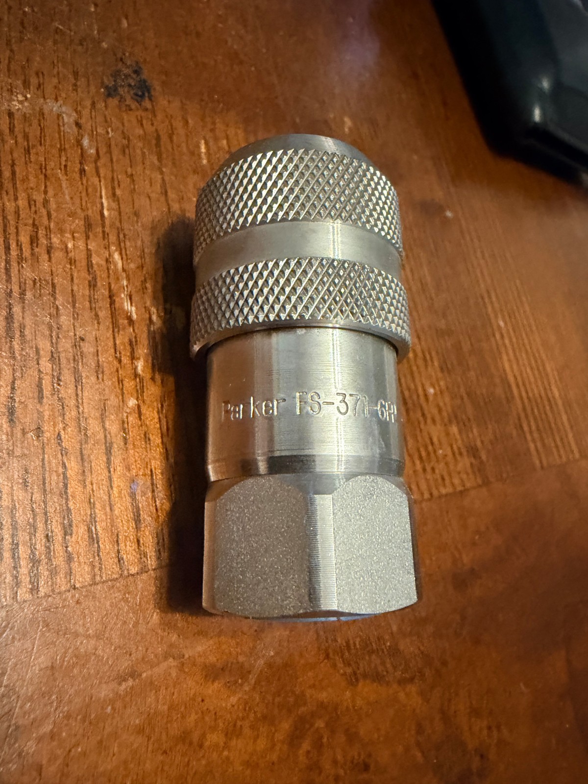 Parker FS-371-6FP-E5 3/8 Parker FS-371-6FP-E5 3/8