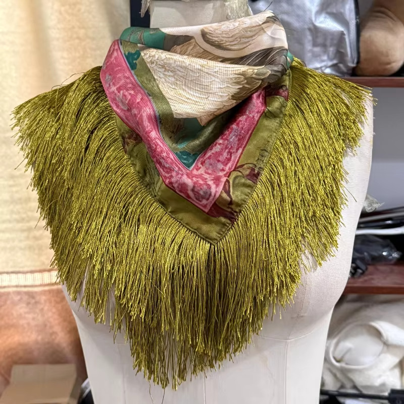 Vintage Tassel Printed Satin Square Scarf Women Fashion Fringe Trim Shawl Access Vintage Tassel Printed Satin Square Scarf Women Fashion Fringe Trim Shawl Access