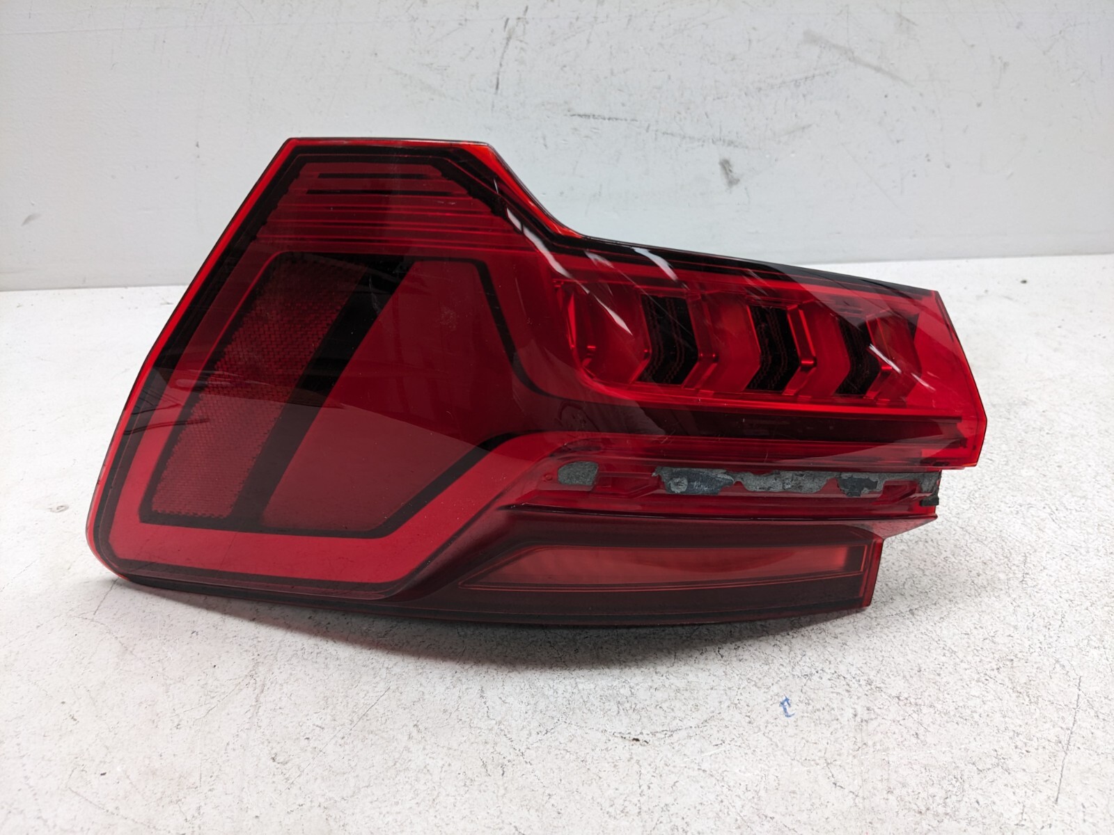 Audi A6 Tail Light Taillight Passenger\'s Right LED 2019 - 2023 TLC4
