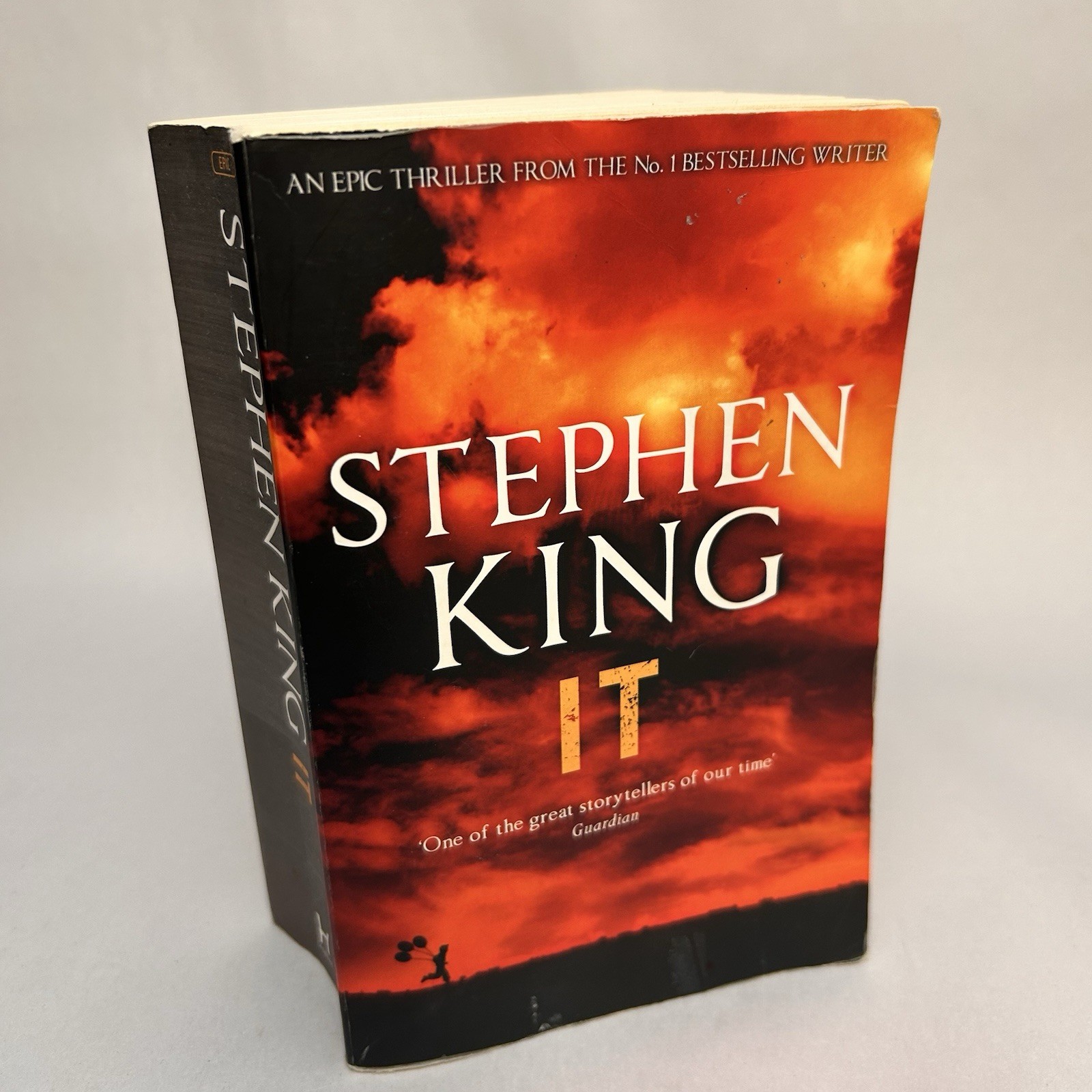 IT Stephen King Horror Pennywise Killer Clown Derry Supernatural Thriller