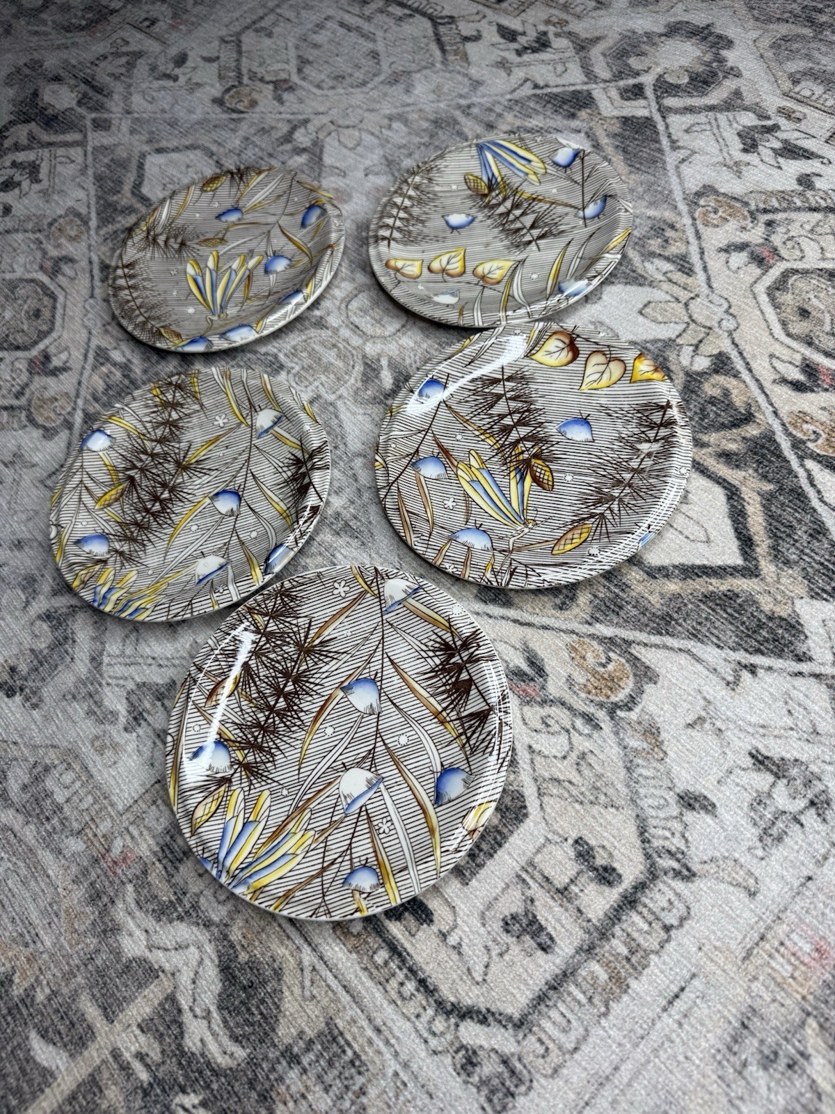 Rare 1940 Fantasia Vernon Kilns 5 Plates USA Disney Designed Rare 1940 Fantasia Vernon Kilns 5 Plates USA Disney Designed