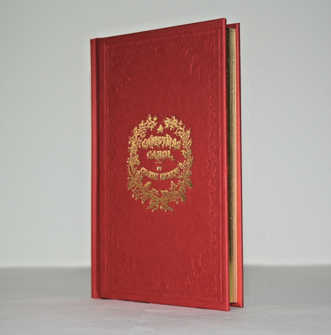 New Christmas Carol by Charles Dickens Deluxe Hardcover Gilt Edge Pocket Gift New Christmas Carol by Charles Dickens Deluxe Hardcover Gilt Edge Pocket Gift