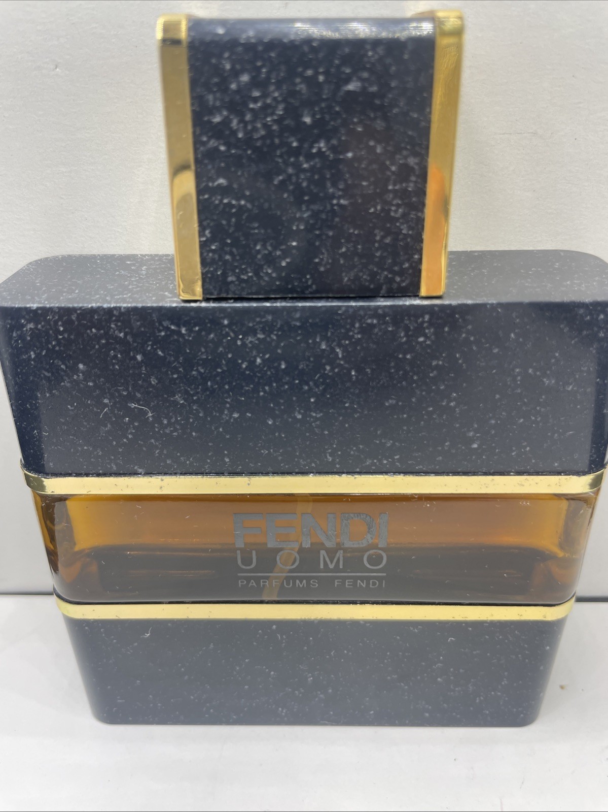 FENDI UOMO EAU DE TOILETTE SPRAY 3.3 OZ/100 ML NEW RARE VINTAGE FENDI UOMO EAU DE TOILETTE SPRAY 3.3 OZ/100 ML NEW RARE VINTAGE