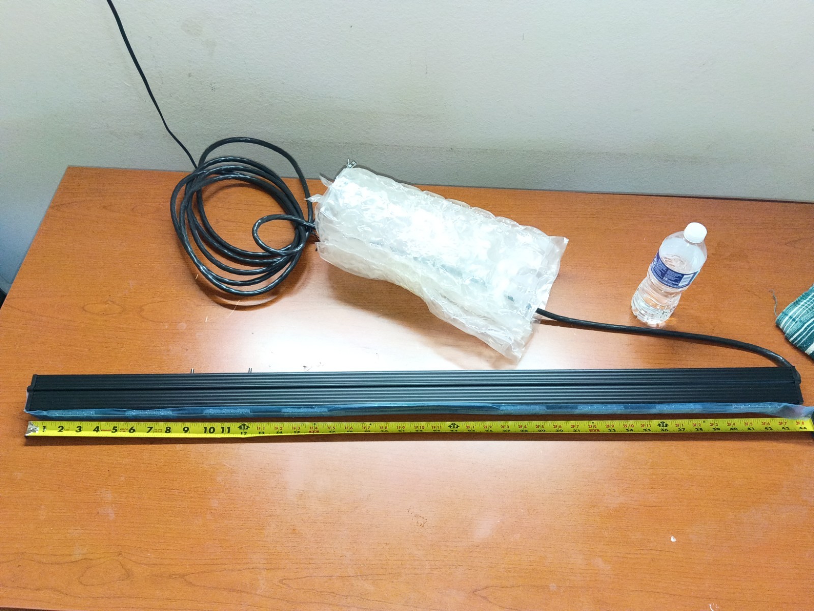 8 head Whelen Dominator TIR3 Super -LED Switching W/ 3rd Brake Light Space 8 head Whelen Dominator TIR3 Super -LED Switching W/ 3rd Brake Light Space