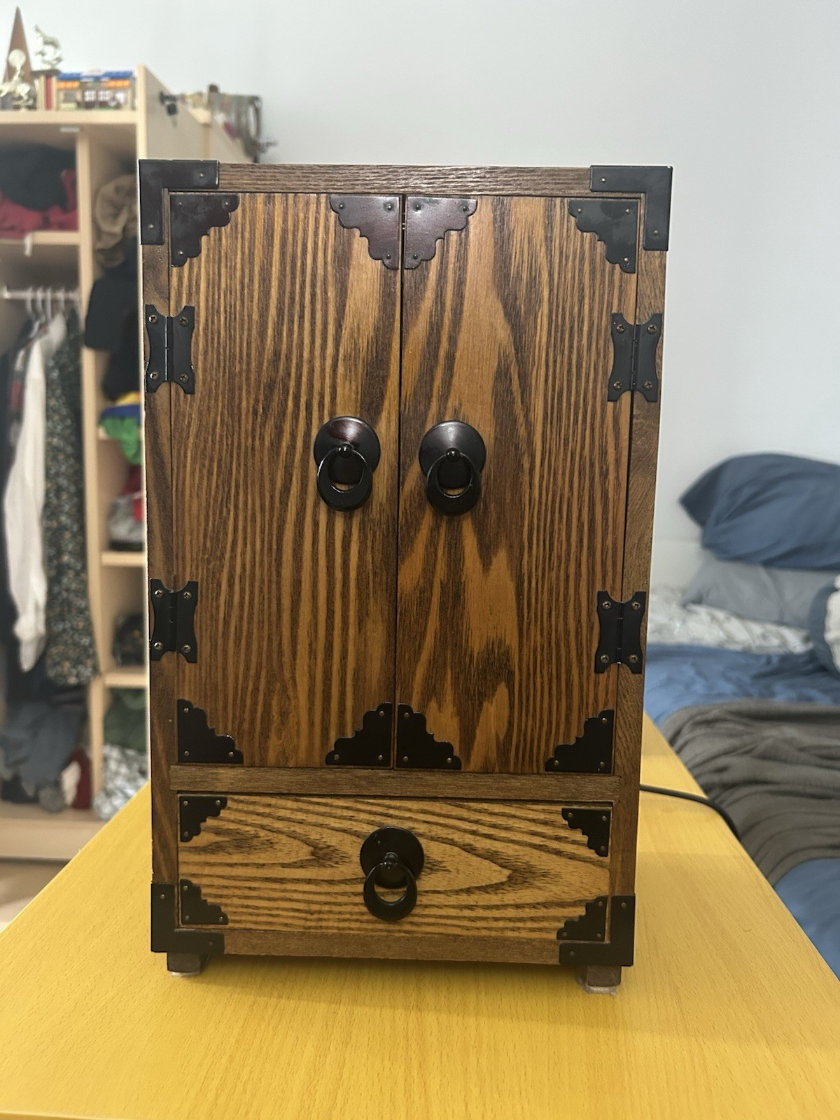 Vintage Japanese Wooden Small Tansu Cabinet Box Chest Drawers Double Doors Vintage Japanese Wooden Small Tansu Cabinet Box Chest Drawers Double Doors