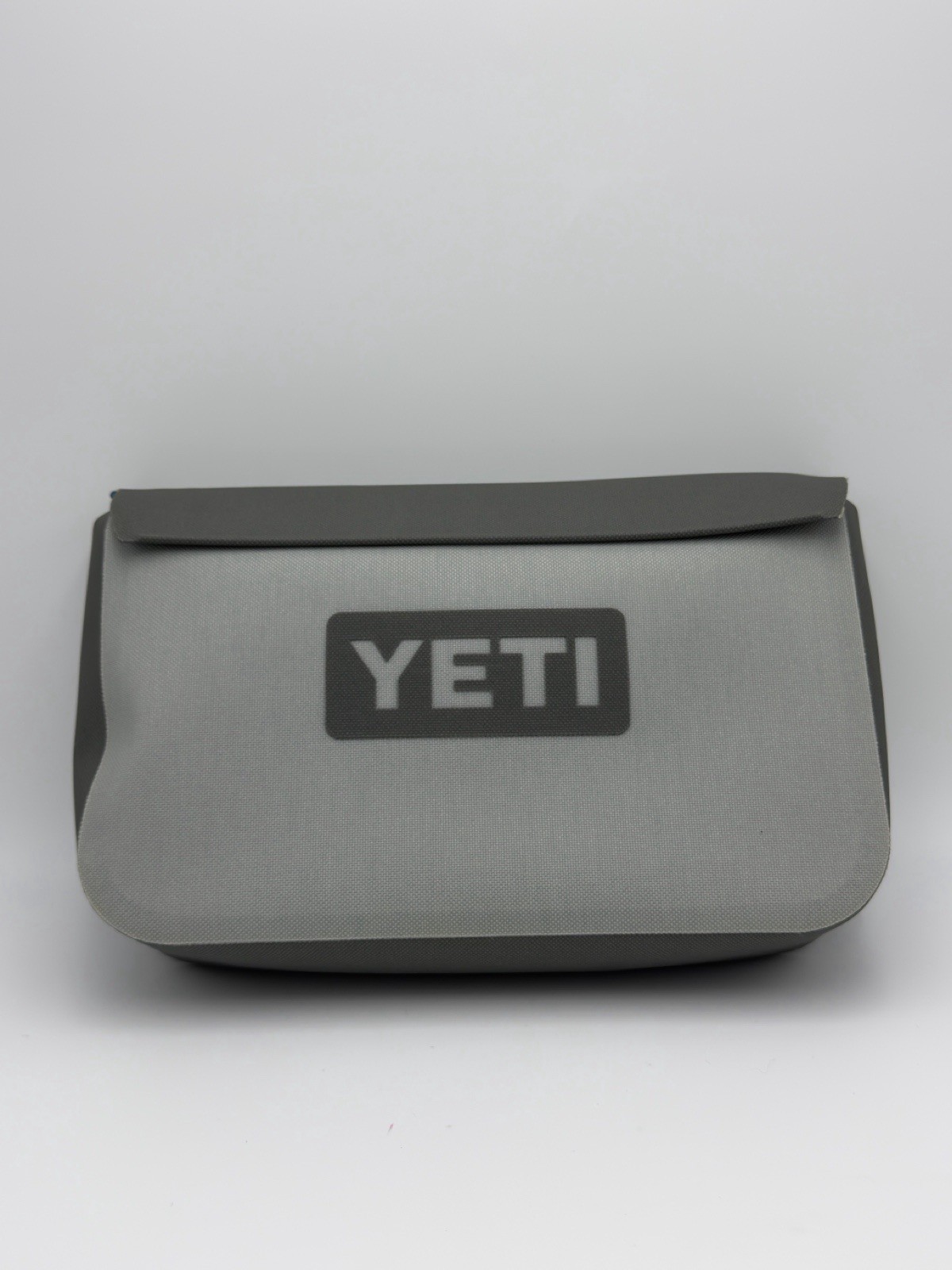 YETI Sidekick Dry 3L Waterproof Gear Case Pouch Fog Gray Cooler Accessory Bag