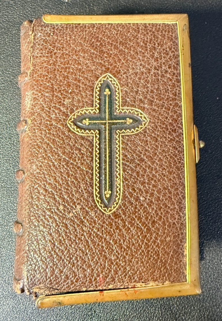 RARE The Book of Common Prayer Leather Gilt Cross Brass Latch/Edges-Antique 1849
