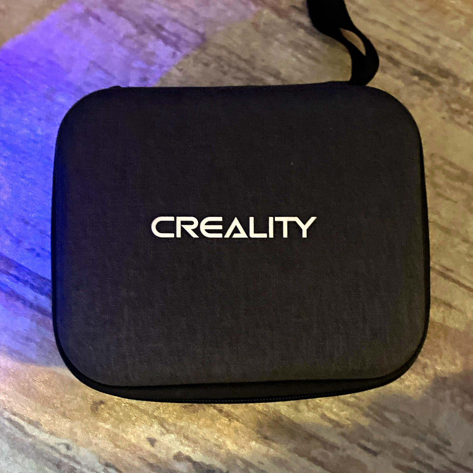 Creality CR-Scan ferret Handheld Structured Light 3D Scanner Color, Case Creality CR-Scan ferret Handheld Structured Light 3D Scanner Color, Case