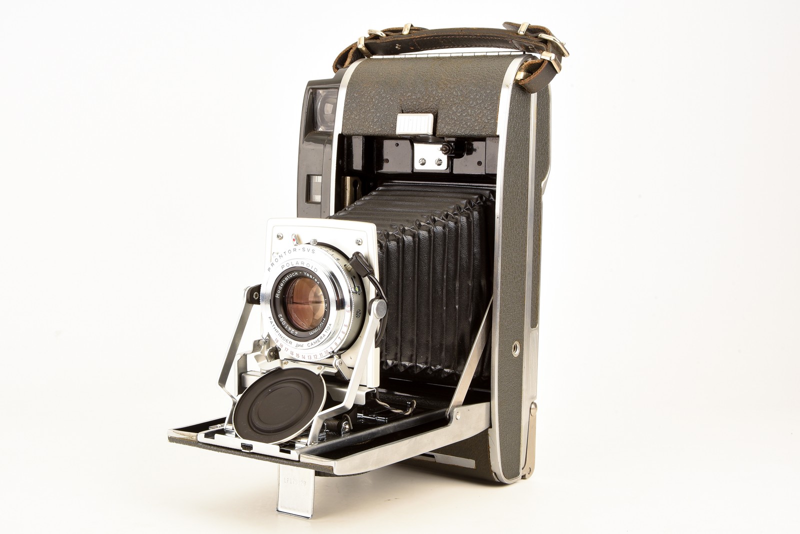 Polaroid Pathfinder 110A Camera Rodenstock Ysarex 127mm f/4.7 Lens Vintage V32 Polaroid Pathfinder 110A Camera Rodenstock Ysarex 127mm f/4.7 Lens Vintage V32