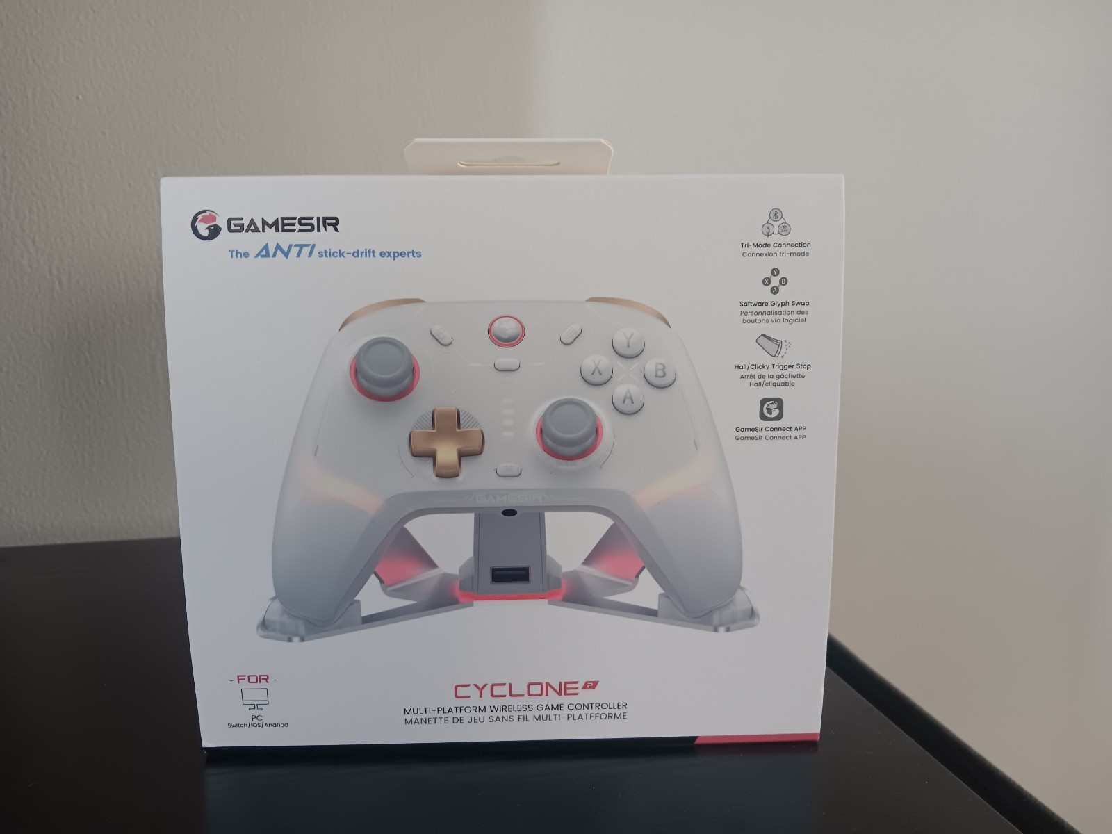 game sir cyclone controller white NEW