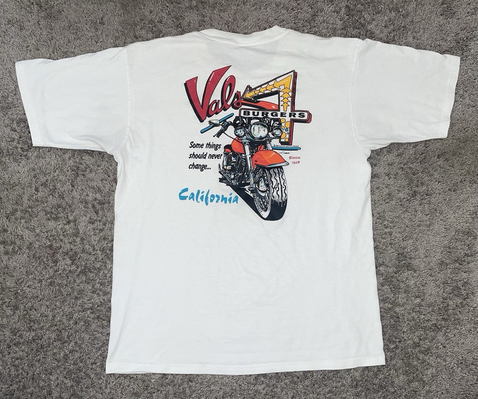 Vintage Val’s Burgers Hayward California T-Shirt 90s Vintage Val’s Burgers Hayward California T-Shirt 90s