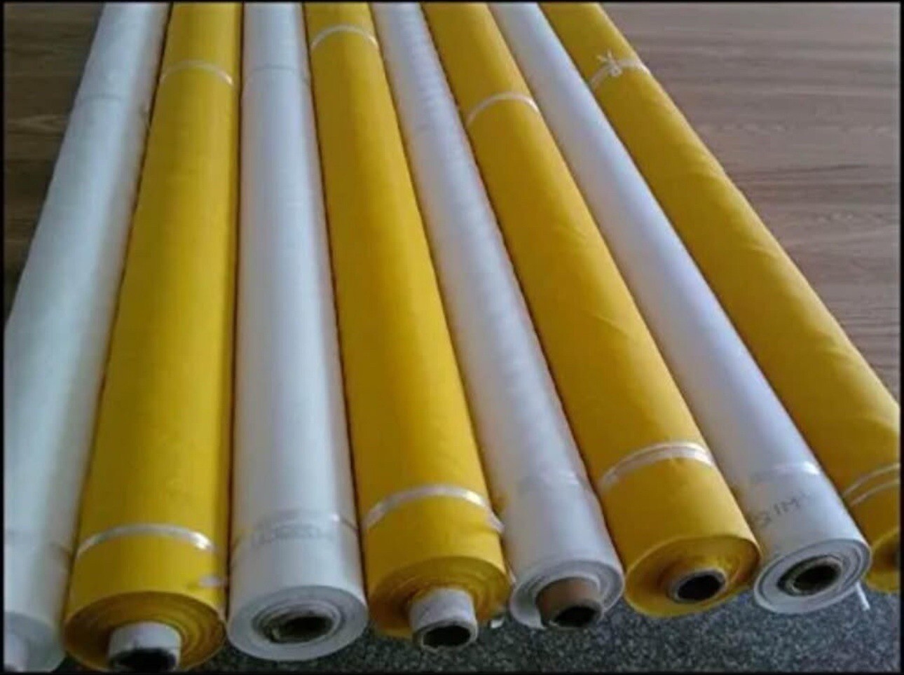High-Tension Polyester 230mesh ScreenPrintingMesh Roll.43yards/roll.Yellow color