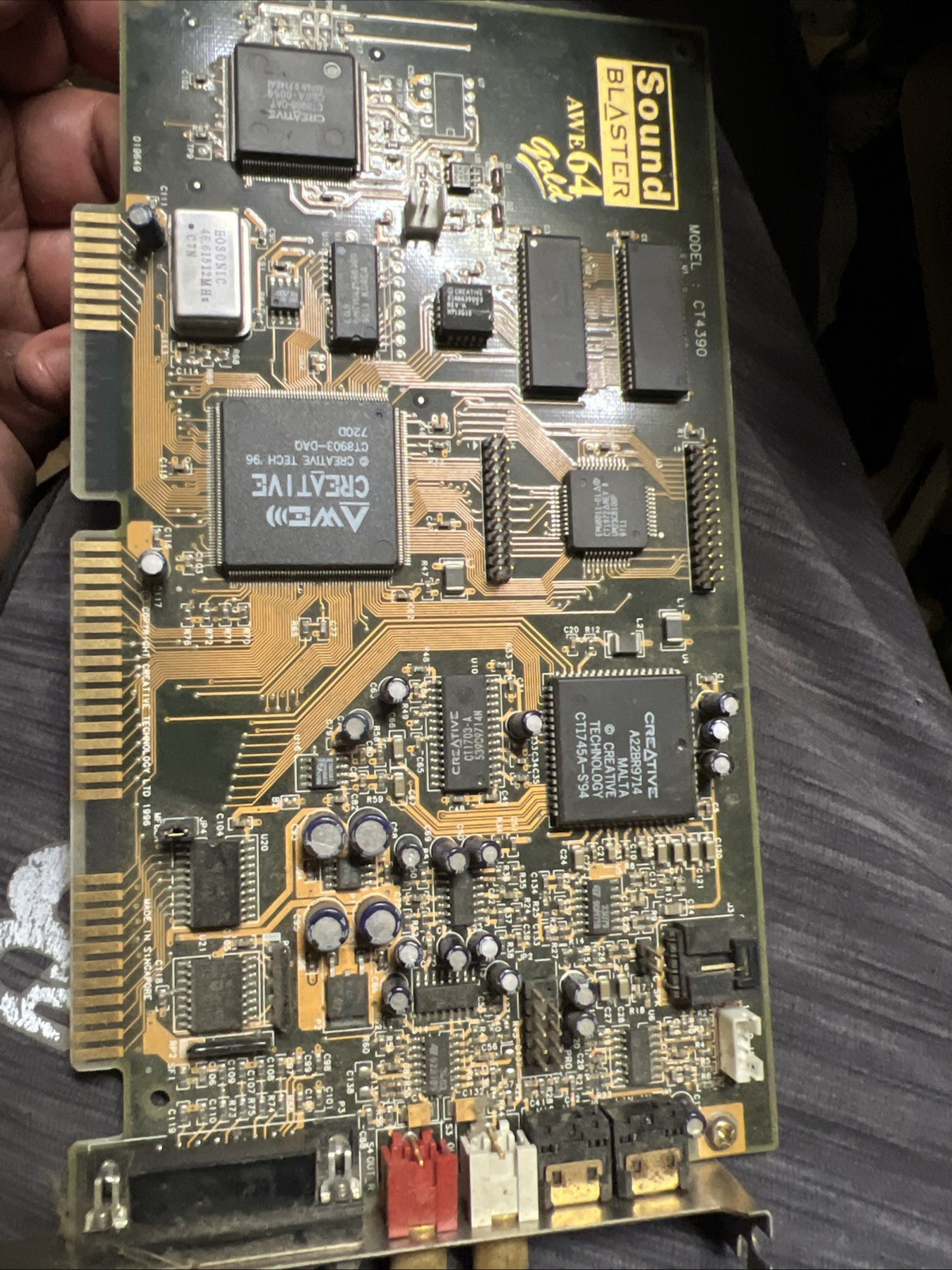 VINTAGE RETRO GAMING CREATIVE SOUND BLASTER AWE64 GOLD ISA CARD MODEL CT4390