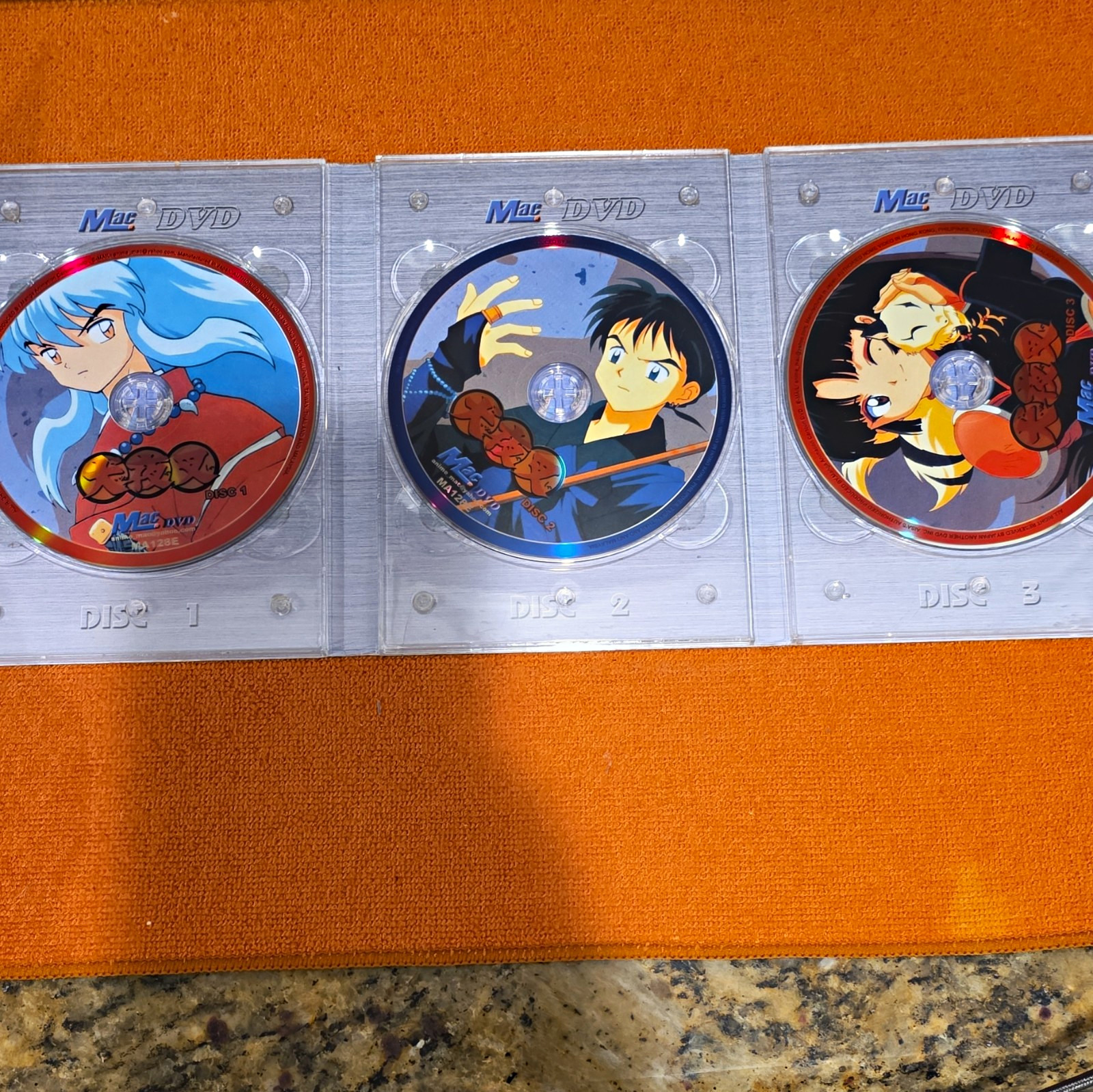 Inuyasha DVD 3-Disc Set Anime Animation Manga Multi-Disc (Disc 1-3) Inuyasha DVD 3-Disc Set Anime Animation Manga Multi-Disc (Disc 1-3)